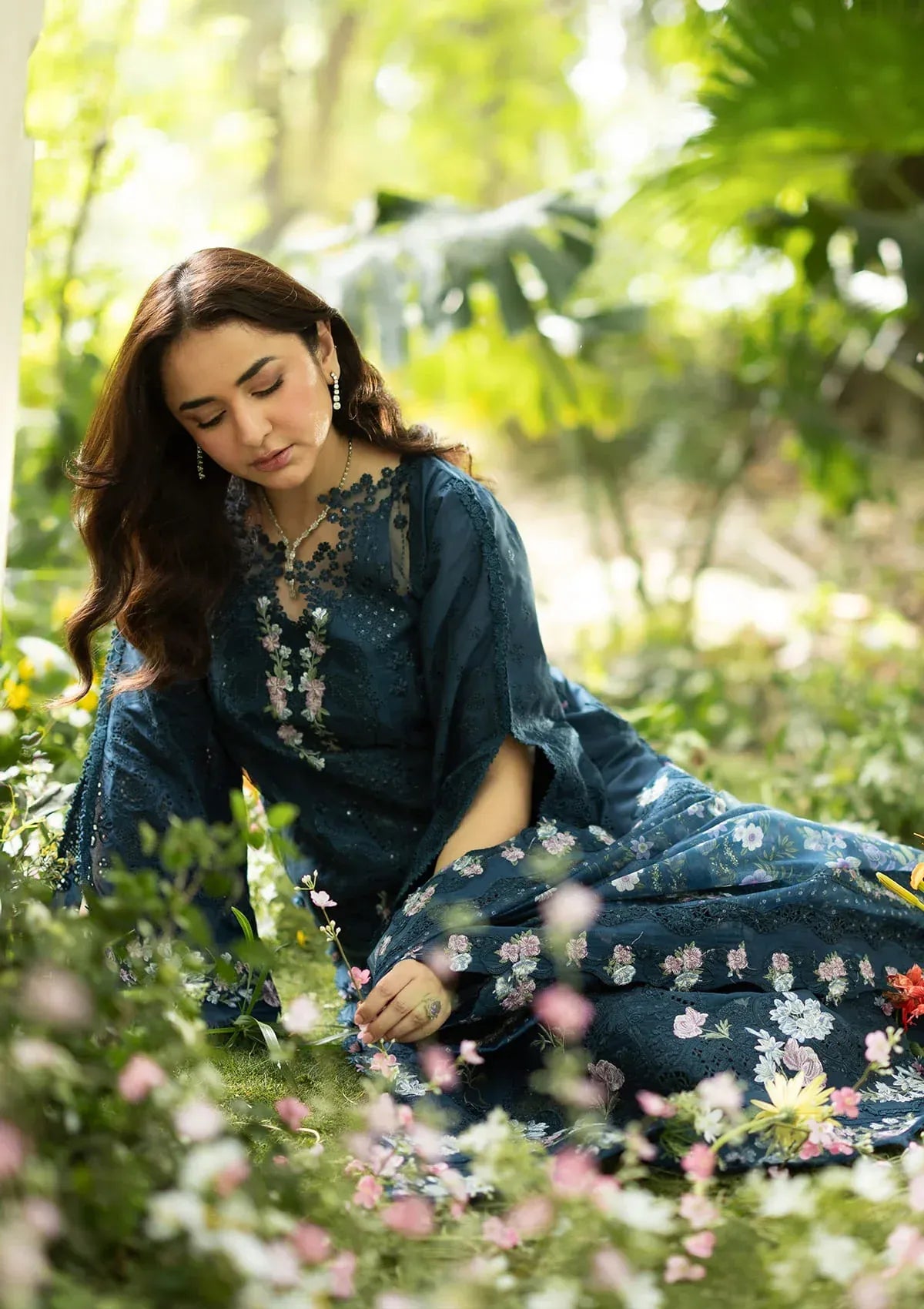 ELAF LUXURY LAWN UNSTITCHED ELQ-3B