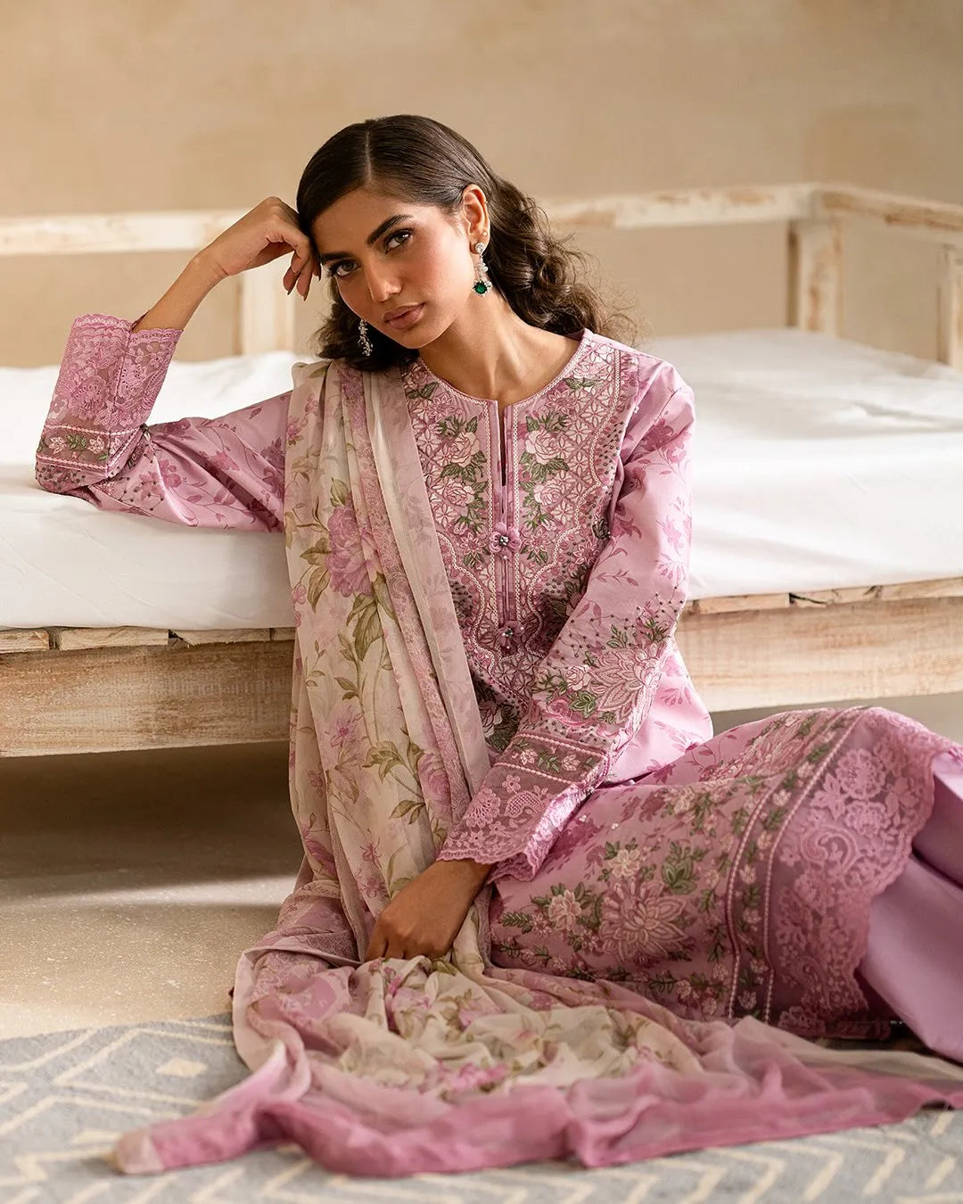 ETHNIC E0547-203-413 3PC