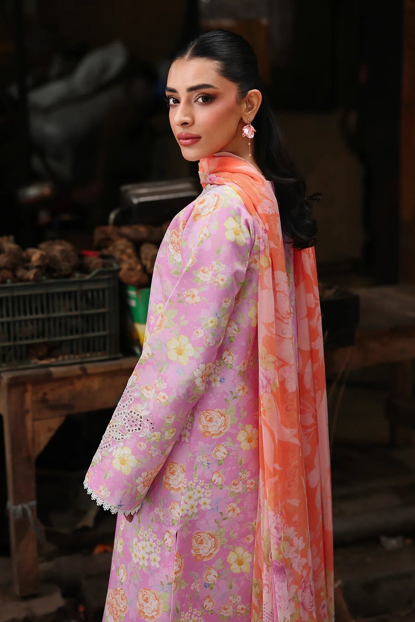 RAJBARI NISSA FLORAL SYMPHONY D-03