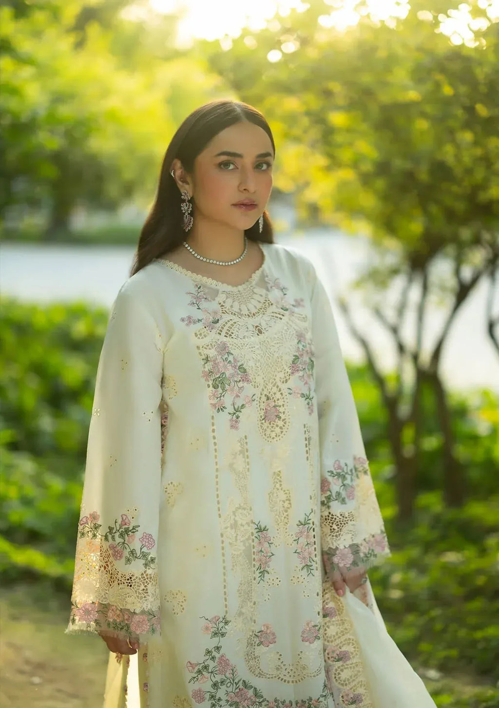 ELAF LUXURY LAWN UNSTITCHED ELQ-7B