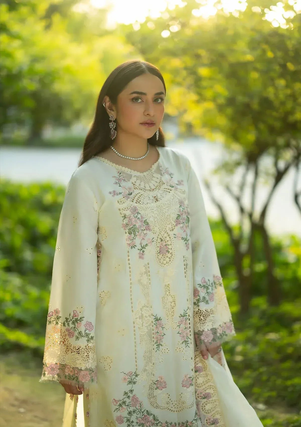 ELAF LUXURY LAWN UNSTITCHED ELQ-7B