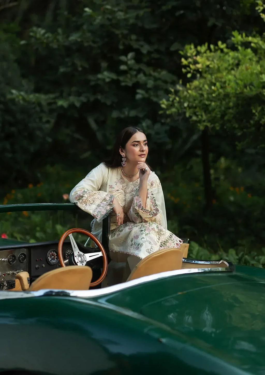 ELAF LUXURY LAWN UNSTITCHED ELQ-7B