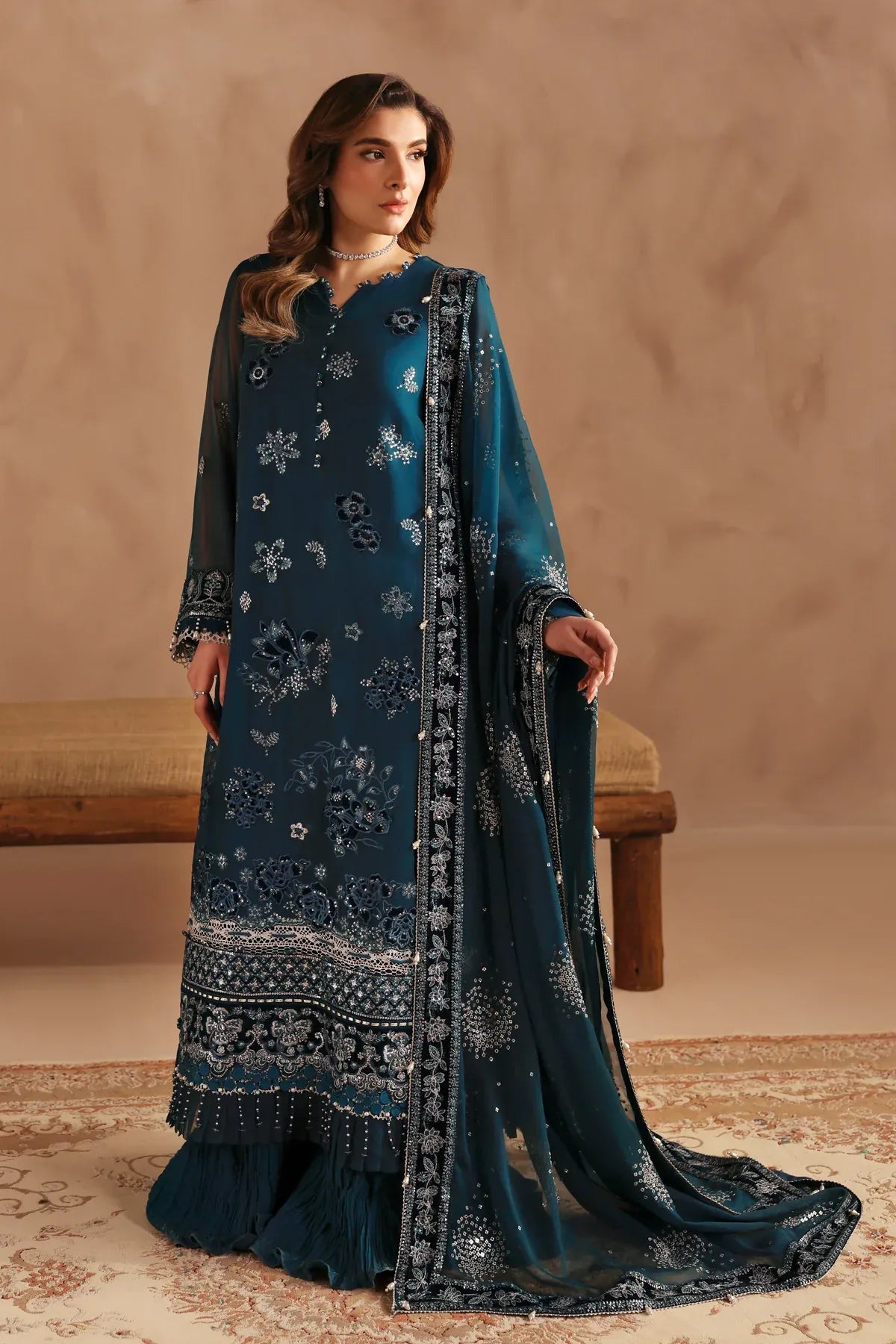 ΧΕΝΙA NEORAH LUXURY KAIFIYA