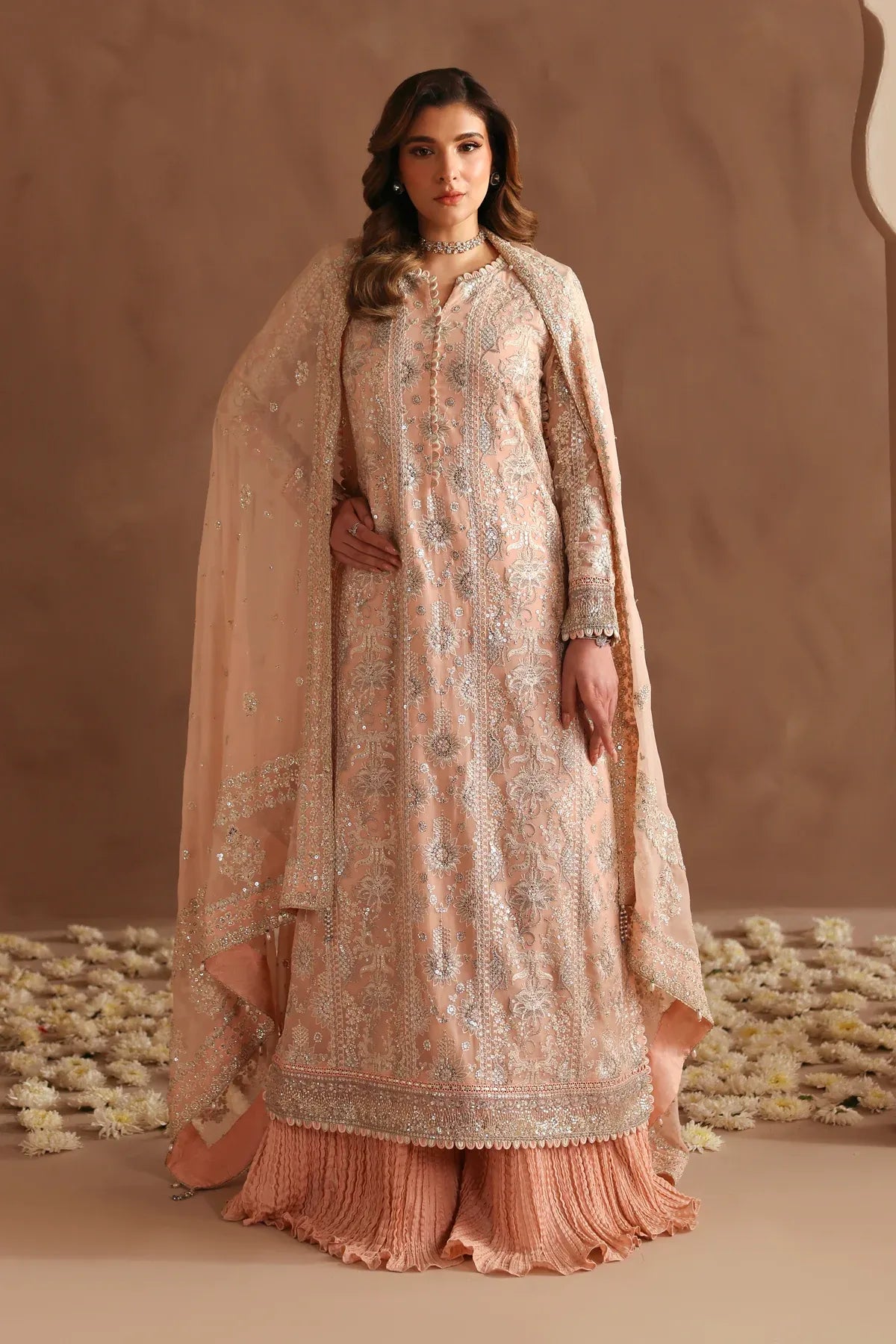 XENIA NEORAH LUXURY IDRAK