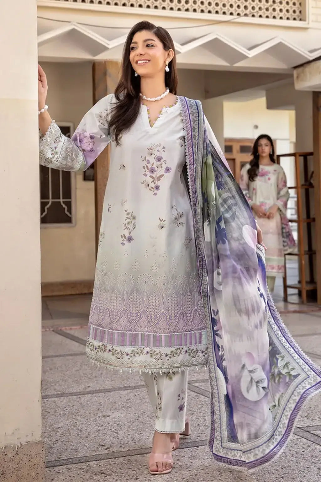 MEERAK CHIKANKARI ZOHRA