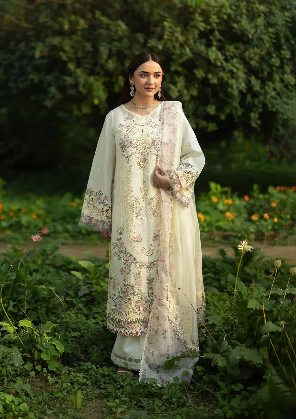ELAF LUXURY LAWN UNSTITCHED ELQ-7B