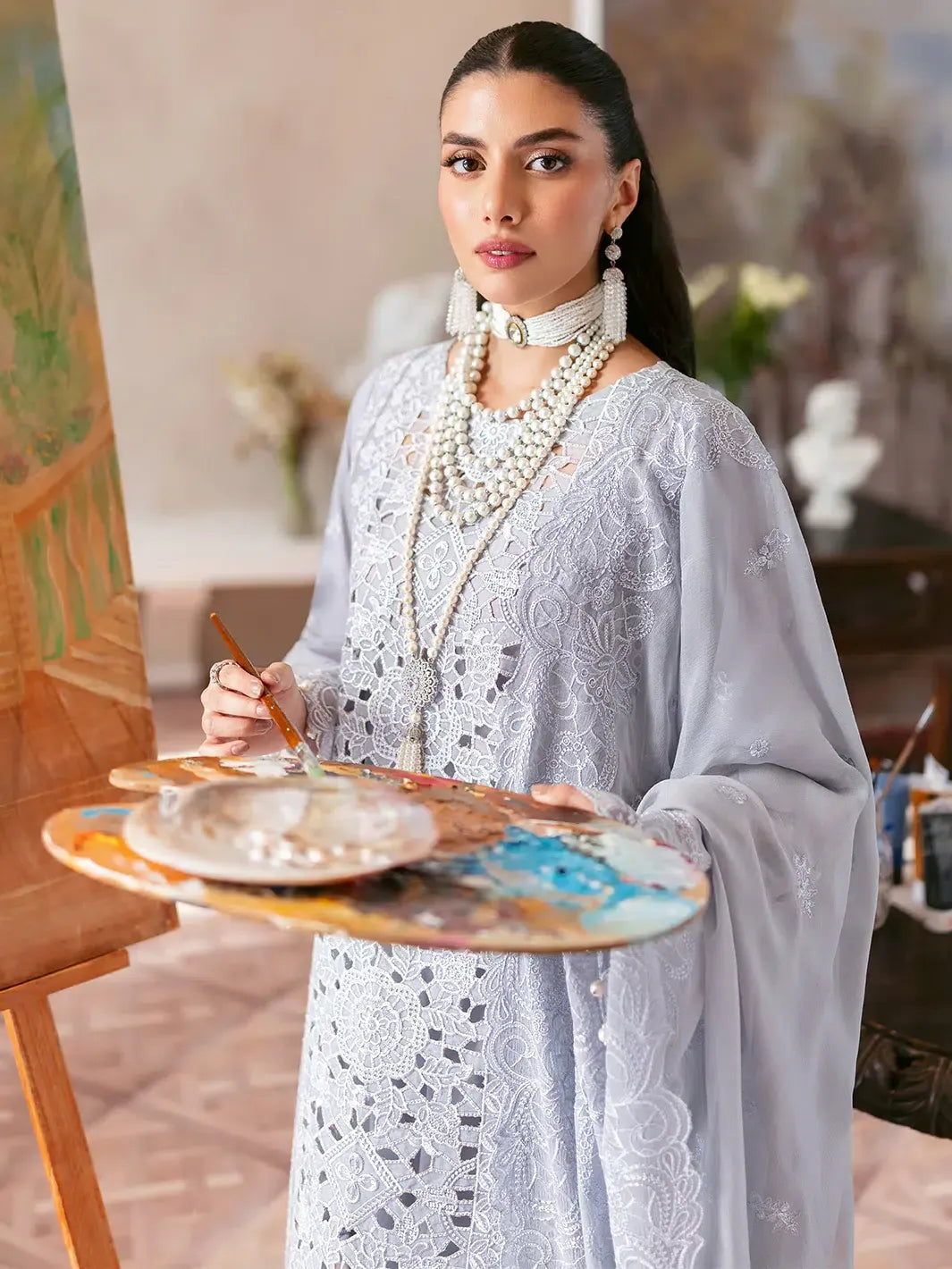 MAHNUR SOPHIE ARI