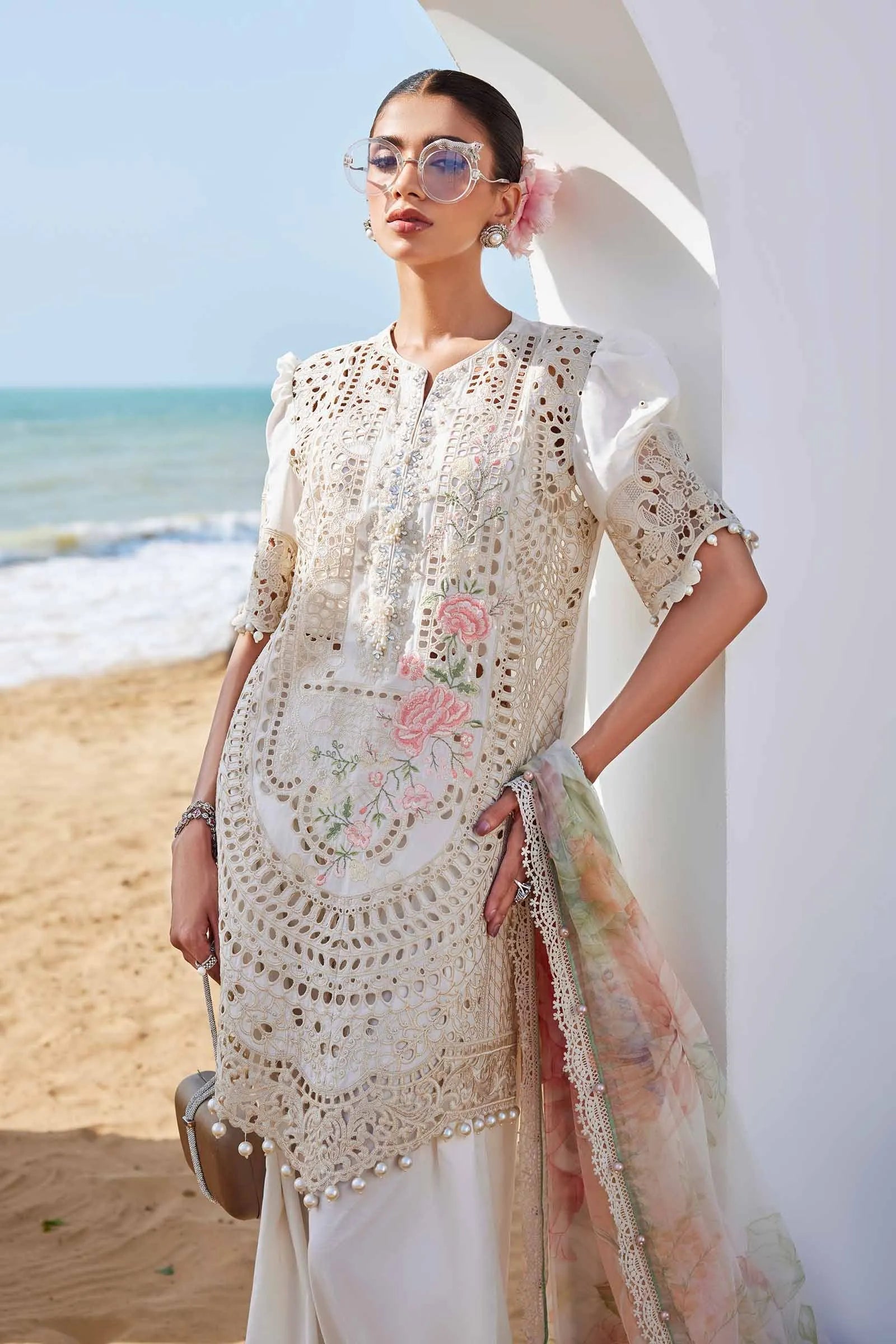 MARIA B LAWN D-25-07