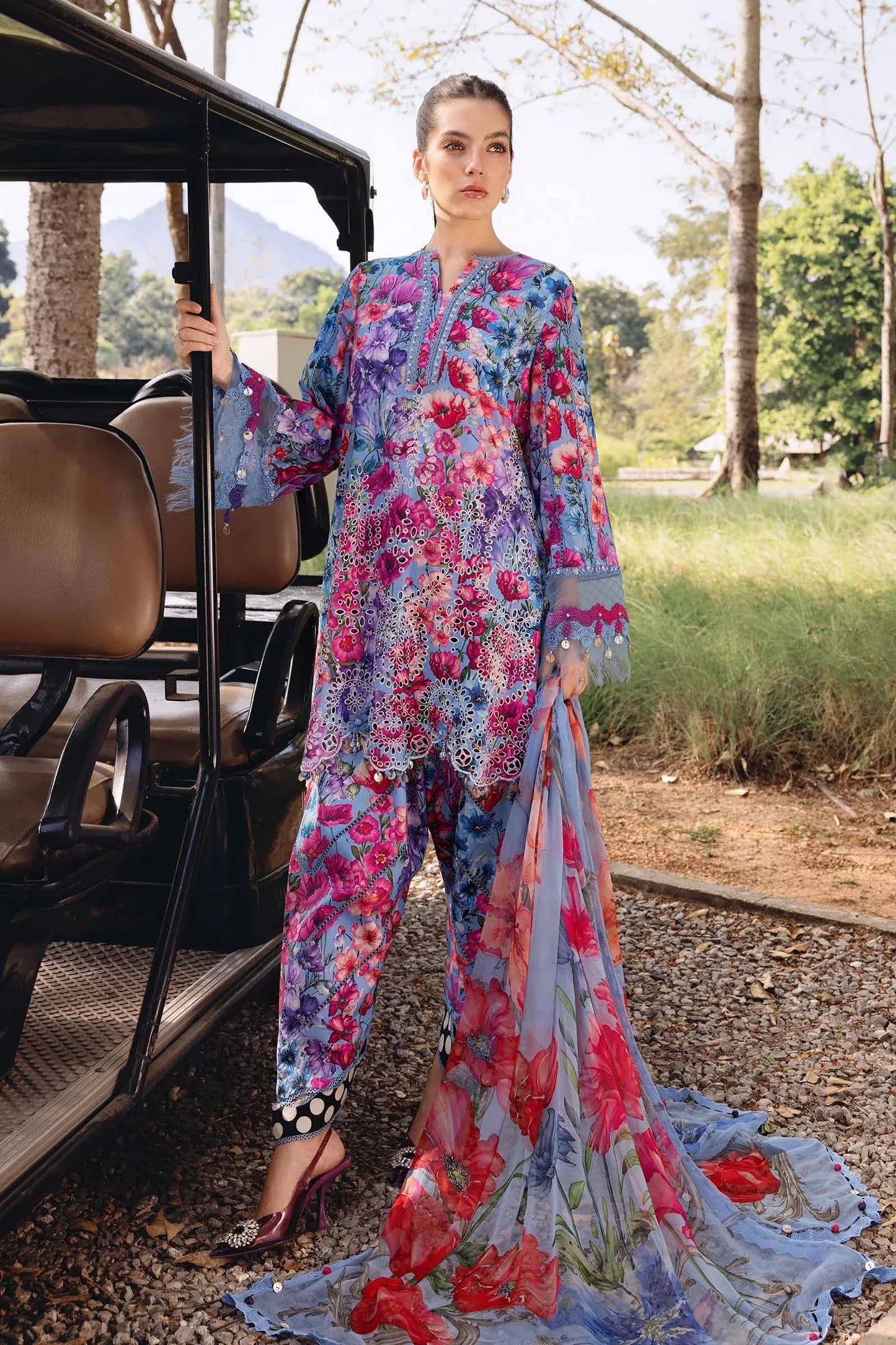 MARIA B M PRINTS D-02B