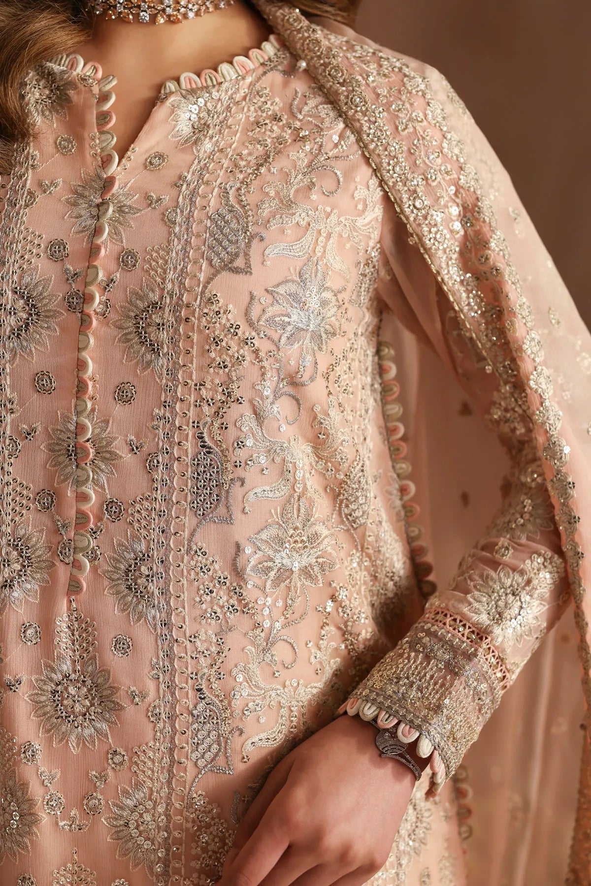 XENIA NEORAH LUXURY IDRAK