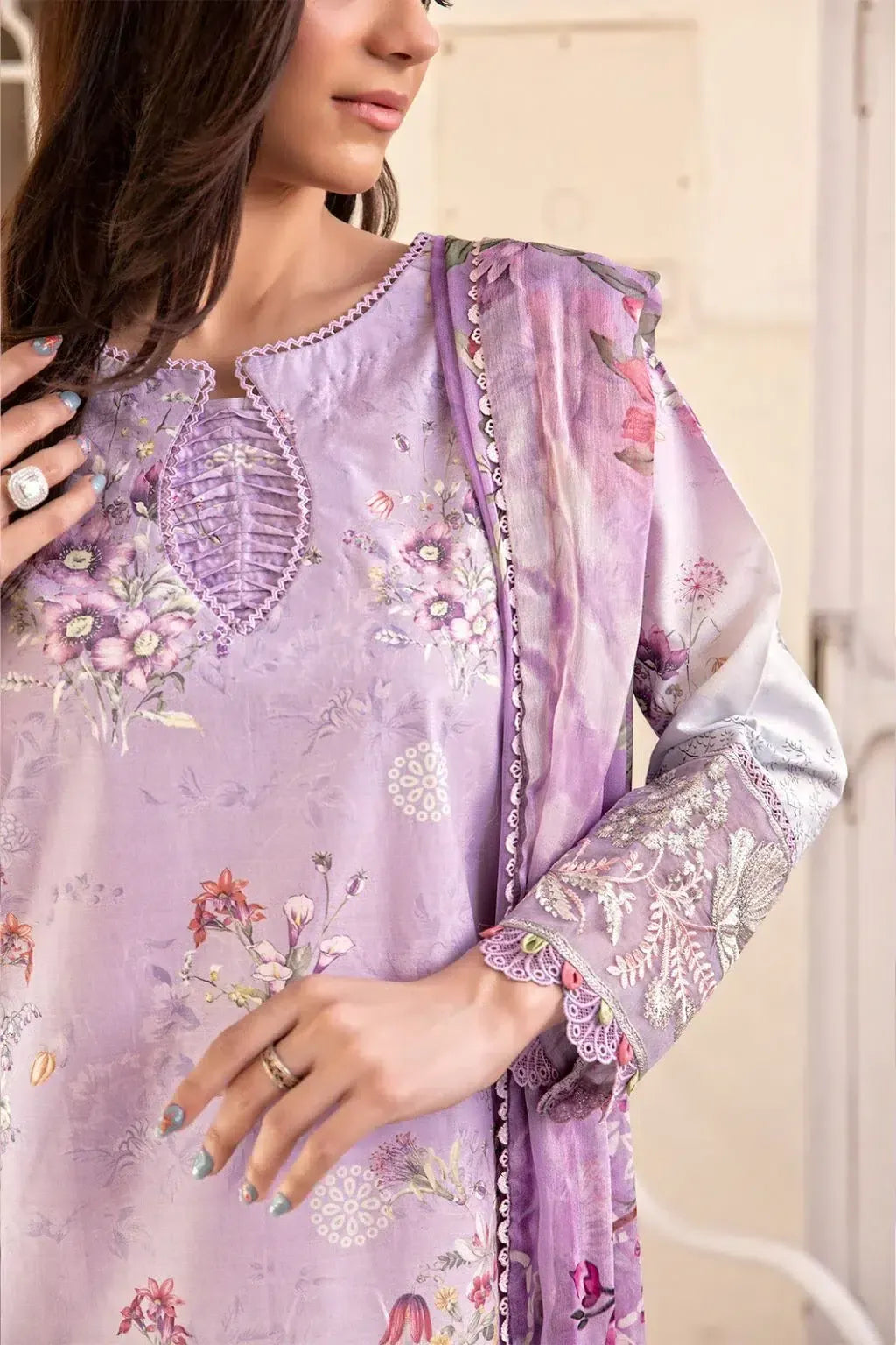MEERAK CHIKANKARI NAZNEEN