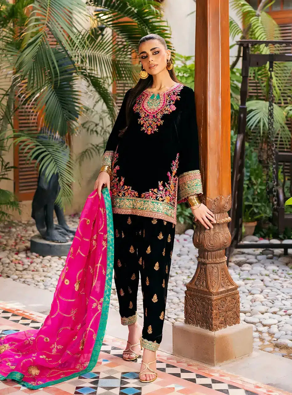 ZAINAB CHOTTANI ZEBA