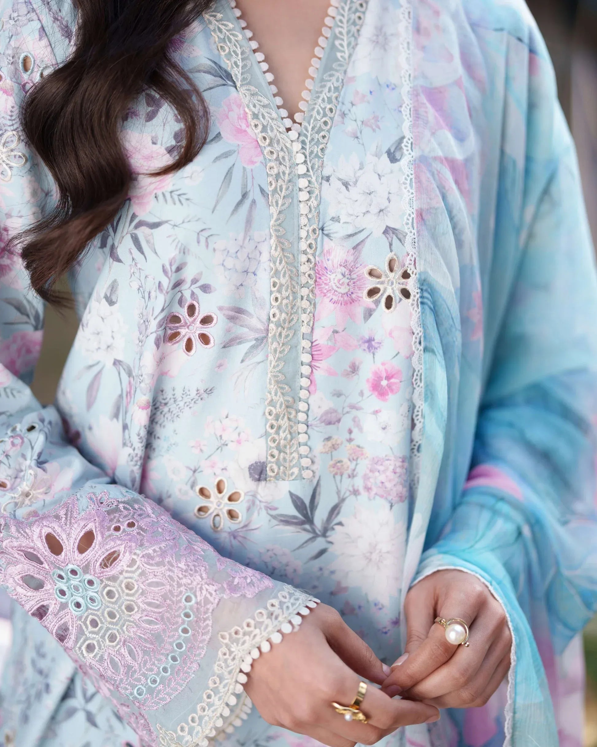 NEESHAY SUMMER PRINTNKARI FLEURIE