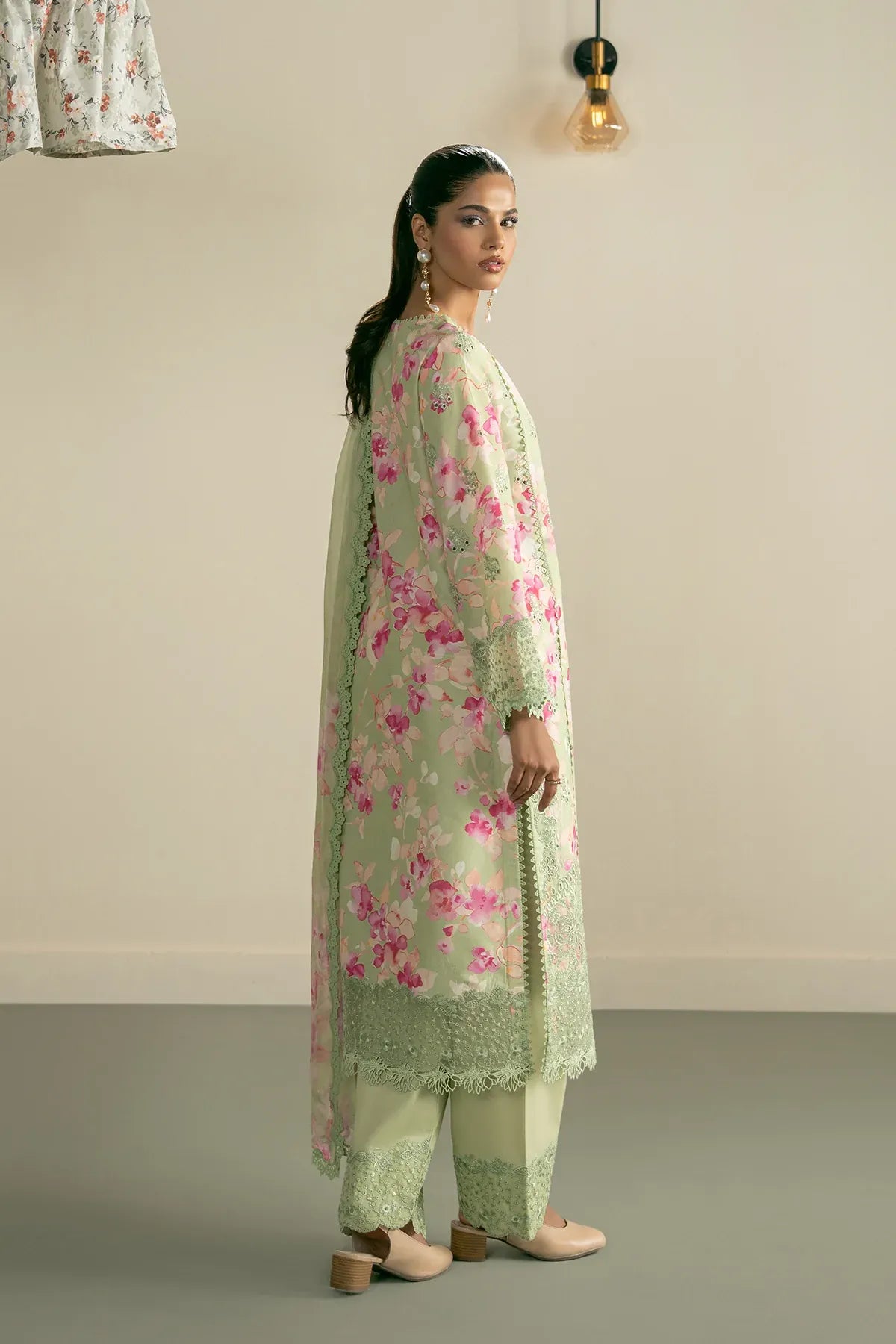 STITCHED BY CC NISA AYZEL 3PC