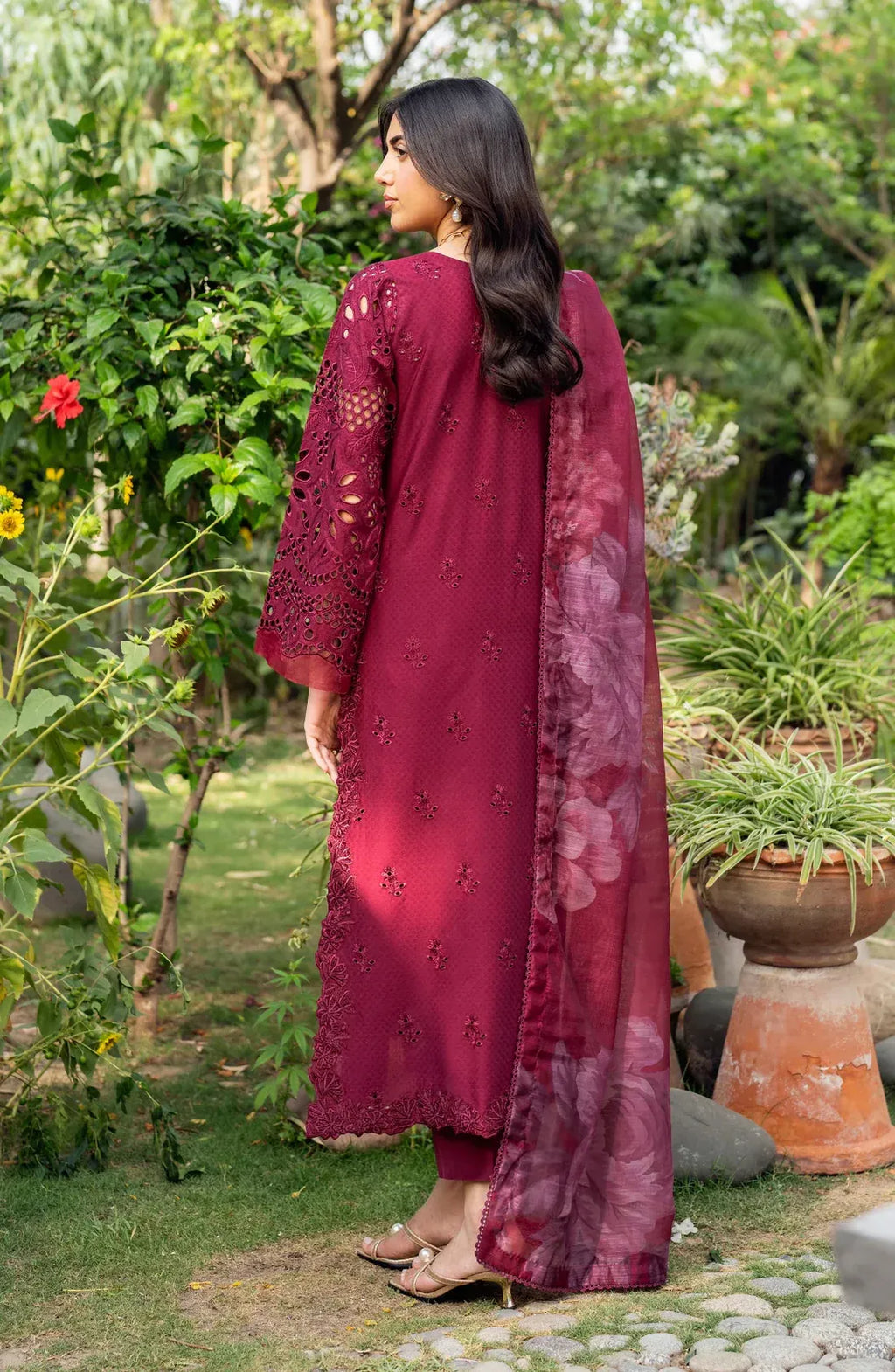 STITCHED BY CC D-01 ZARIF NURA  3PC