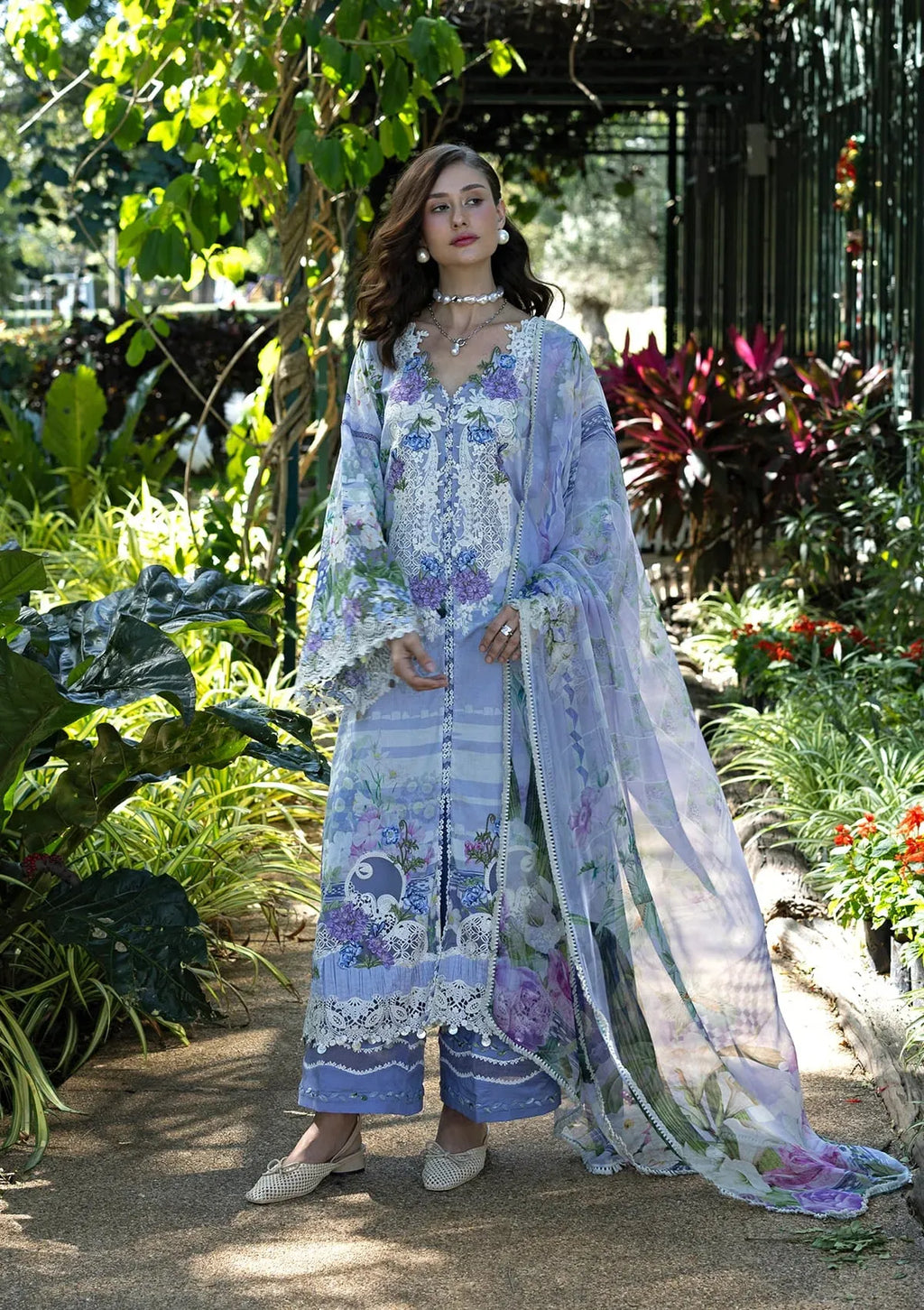 ELAF SIGNATURE EMBROIDERED COLLECTION ESA-6A