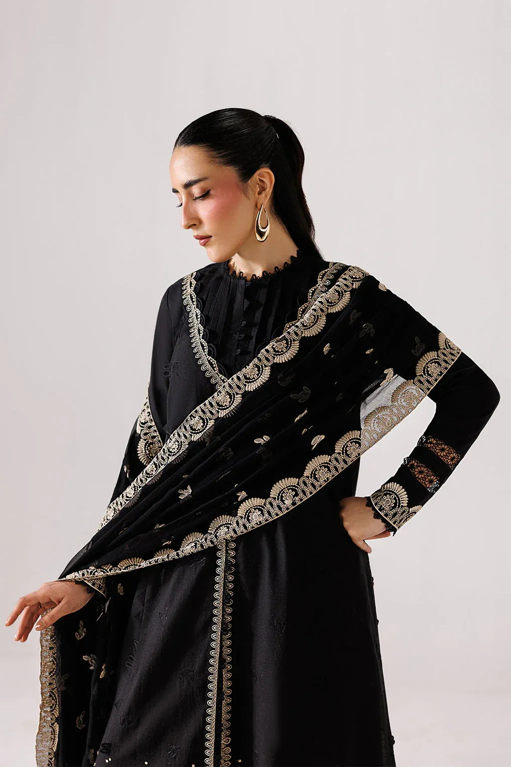EMAAN ADEEL BEYOND BASICS ELEVE 3PC