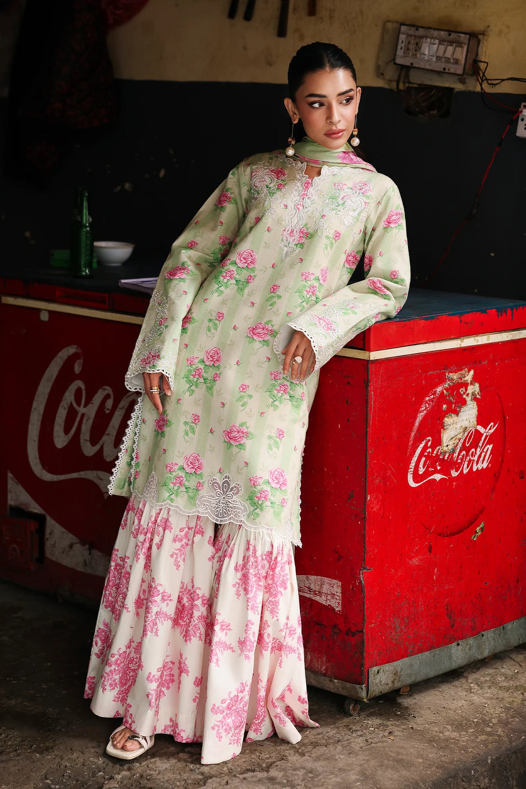 RAJBARI NISSA FLORAL SYMPHONY D-08