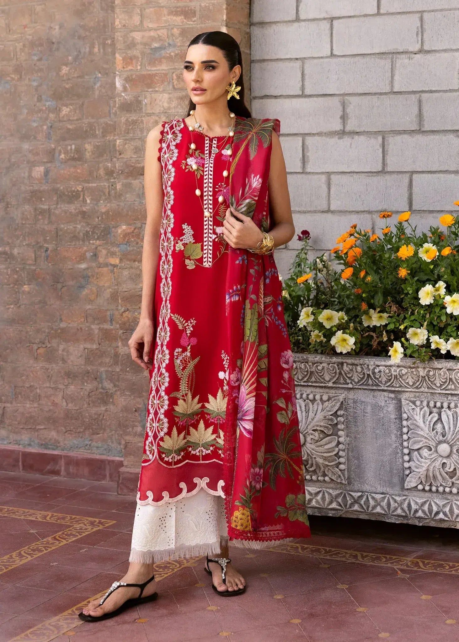 SAIRA SHAKIRA BLOOM D-06A