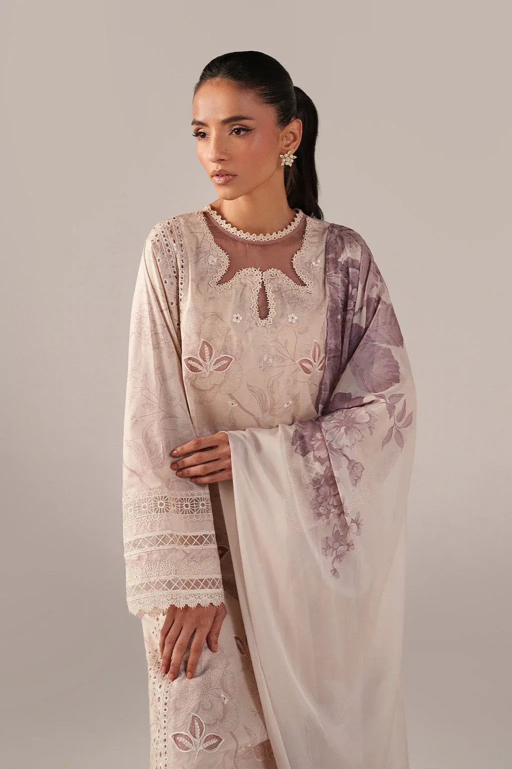 IZNIK SPRING SUMMER SS-01