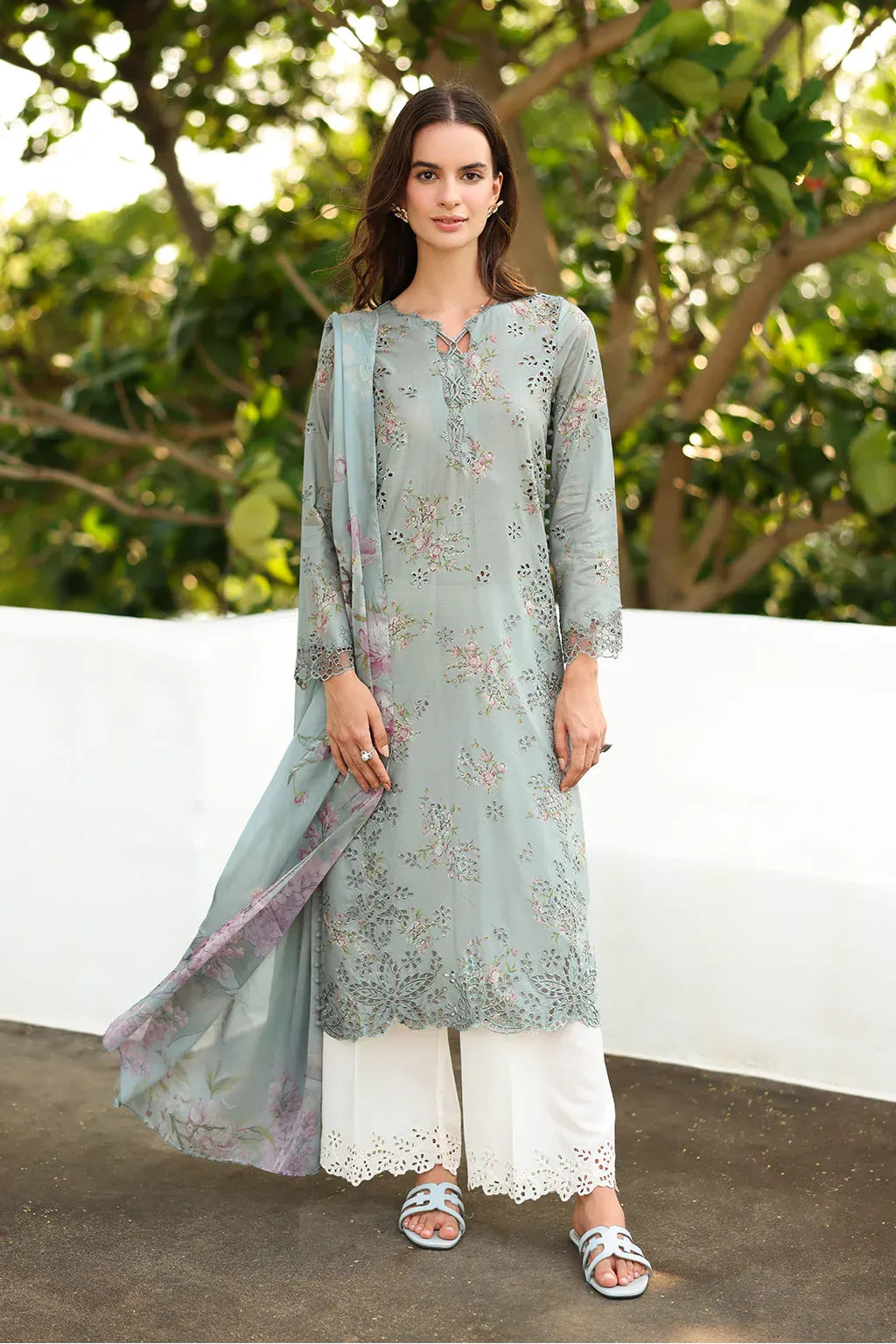IZNIK SPRING SUMMER SS-12