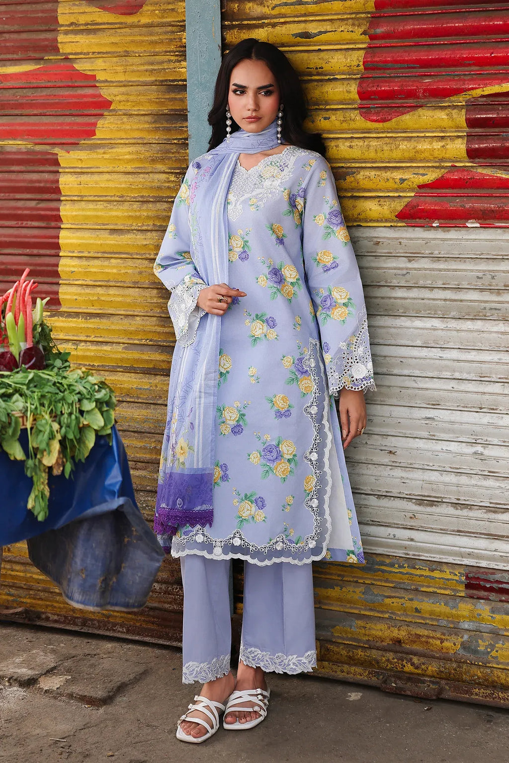 RAJBARI NISSA FLORAL SYMPHONY D-09