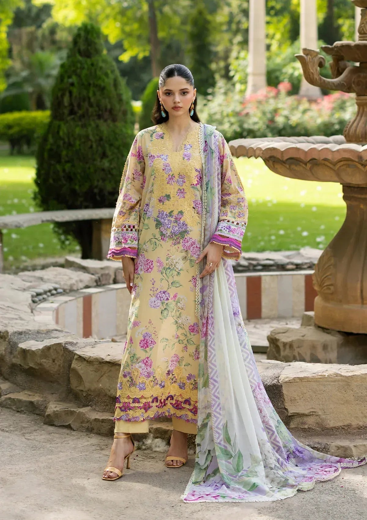 ELAF SIGNATURE EMB LAWN ESG-7A