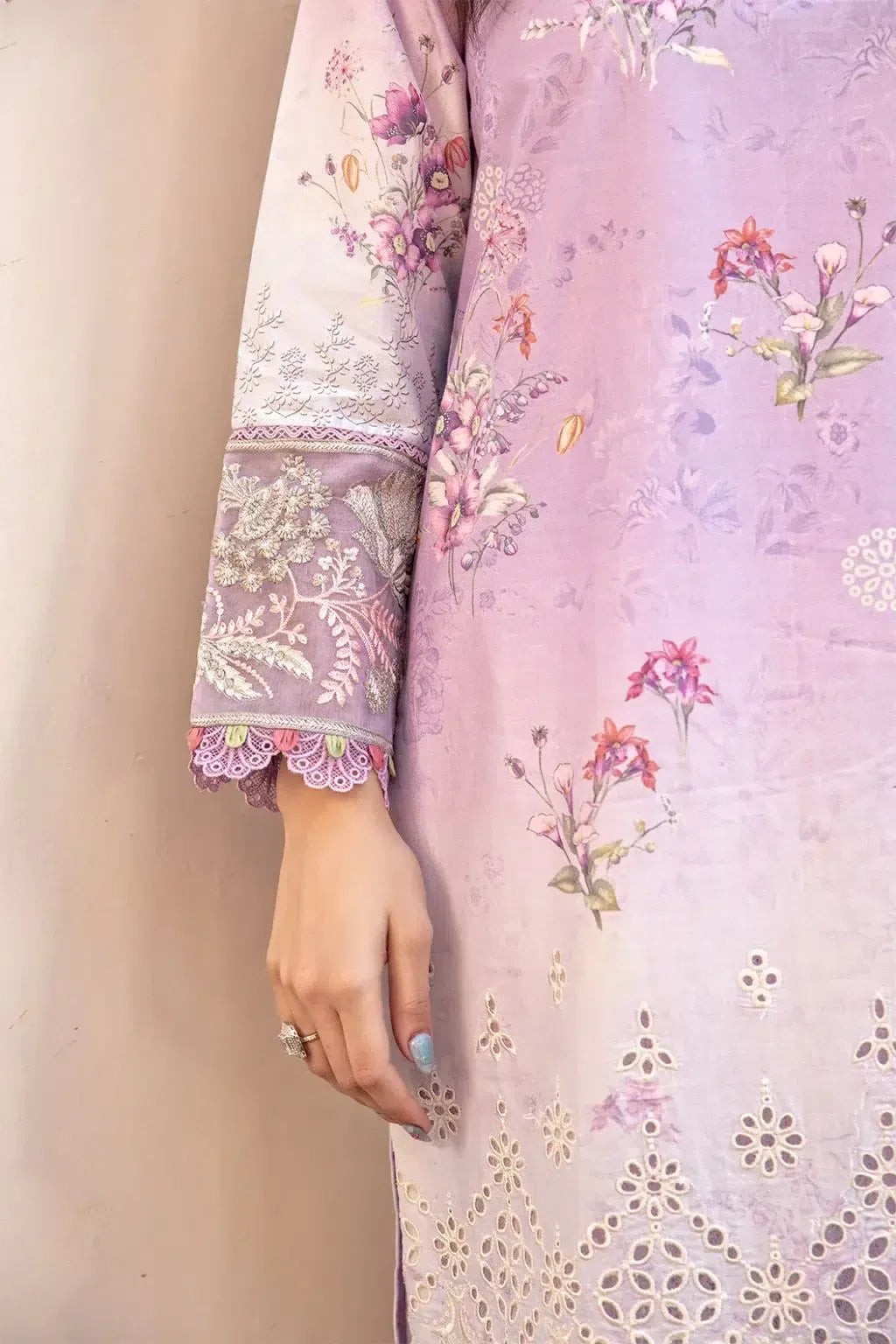 MEERAK CHIKANKARI NAZNEEN