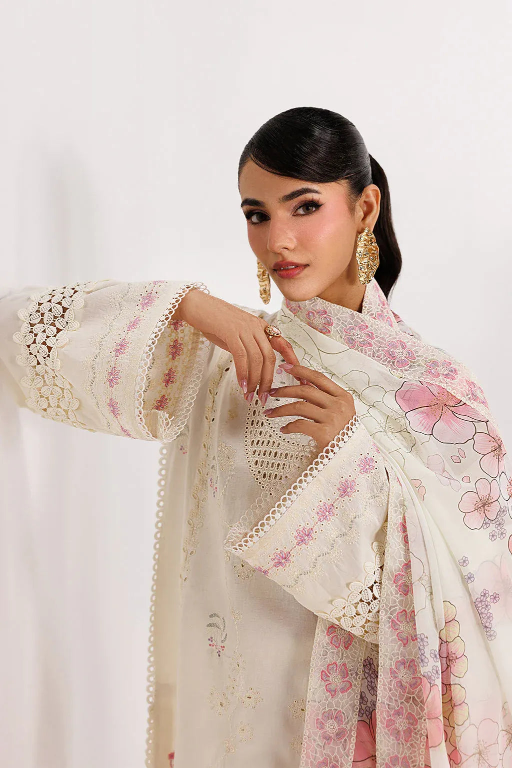 EMAAN ADEEL BEYOND BASICS MINIMALISM 3PC