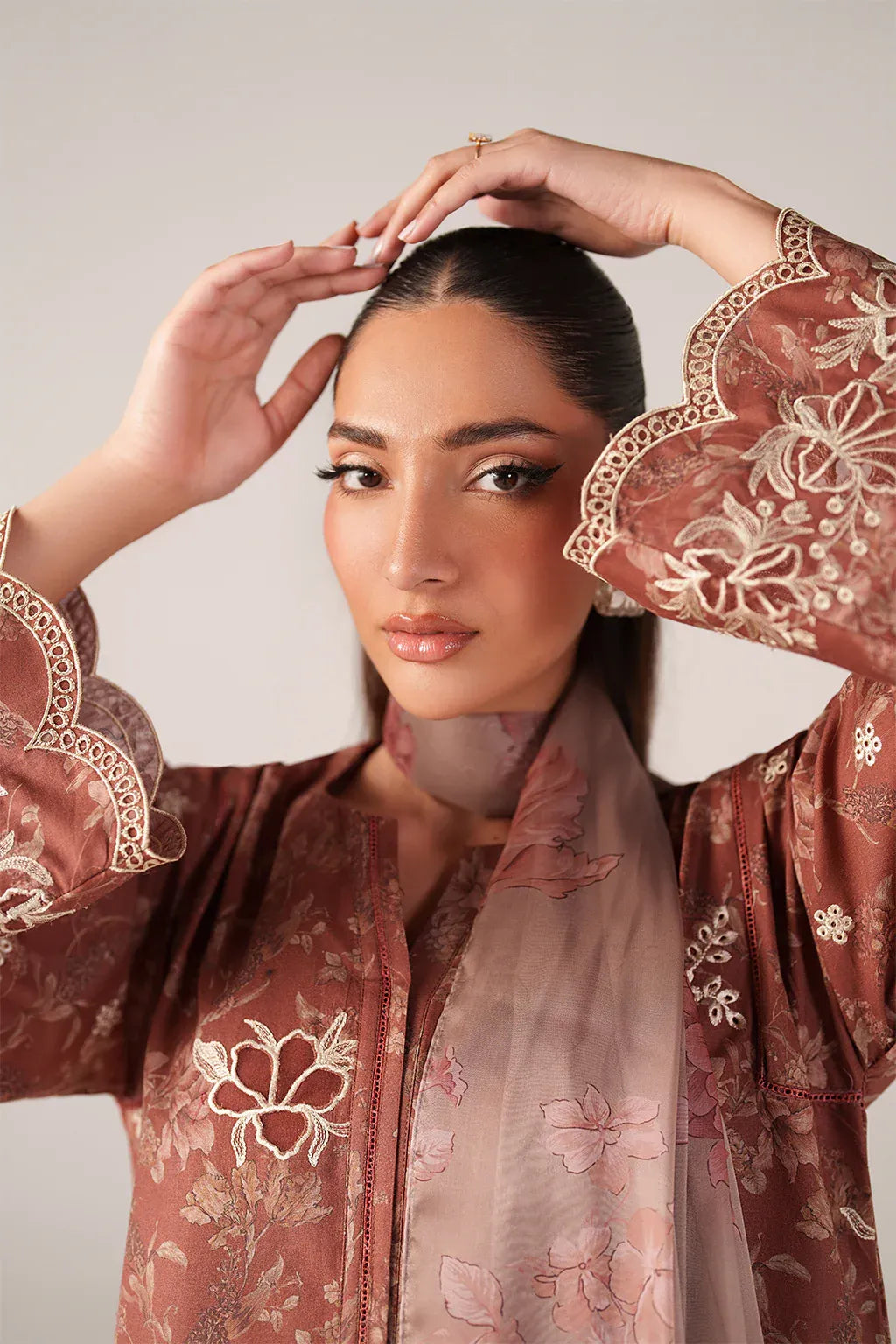 STITCHED BY CC IZNIK SPRING SUMMER SS-02 3PC