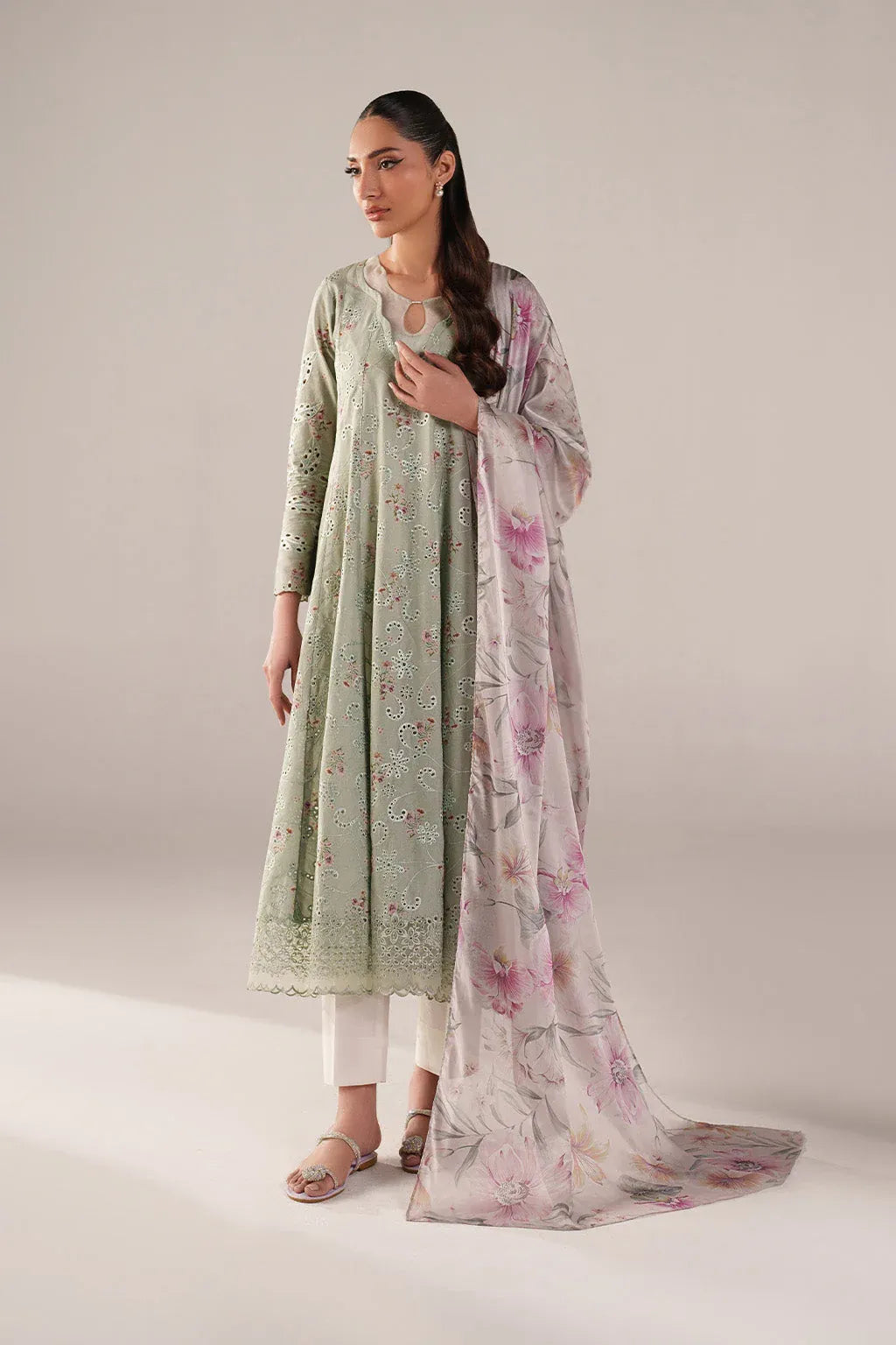 IZNIK SPRING SUMMER SS-03