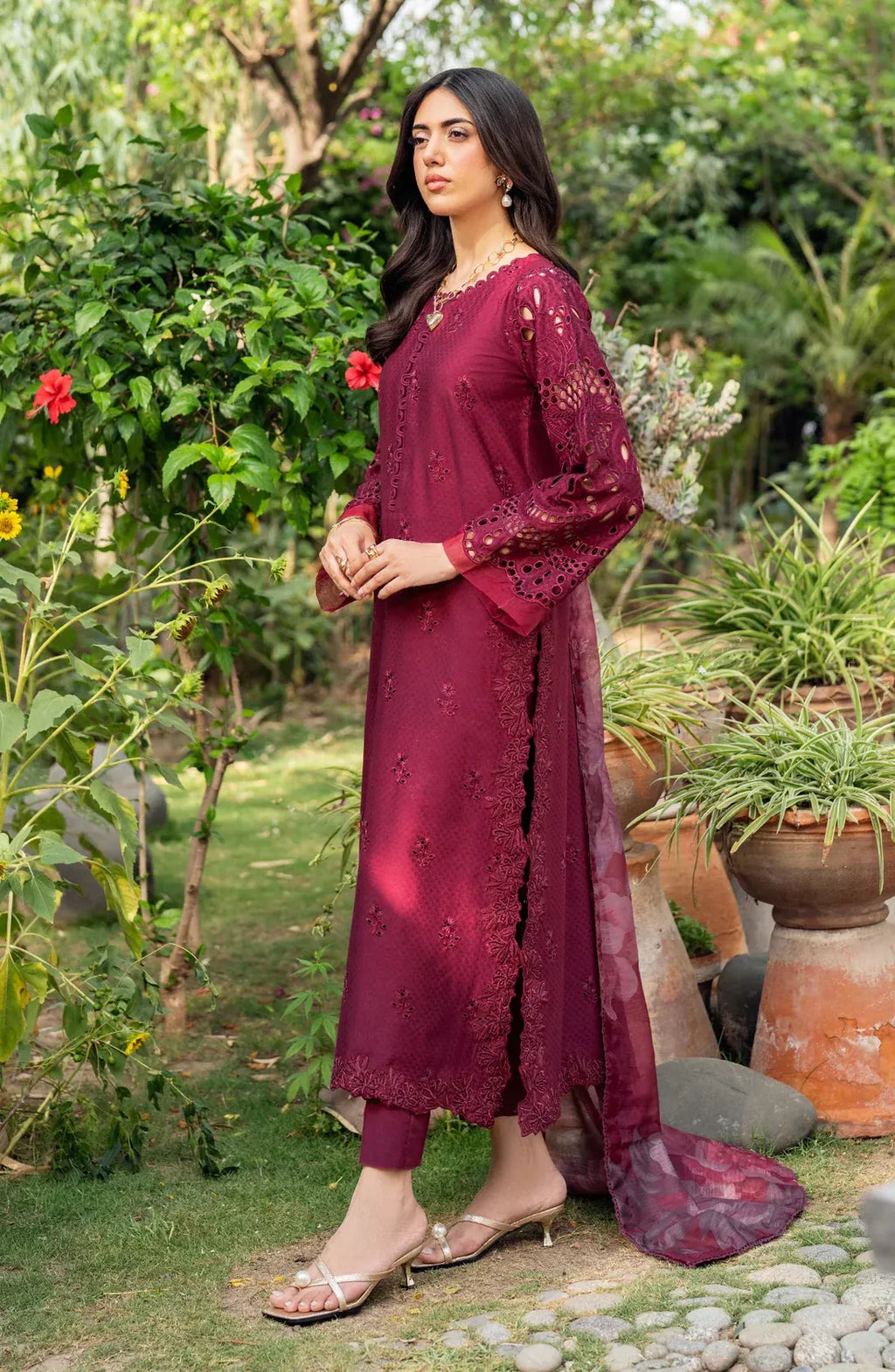 STITCHED BY CC D-01 ZARIF NURA  3PC