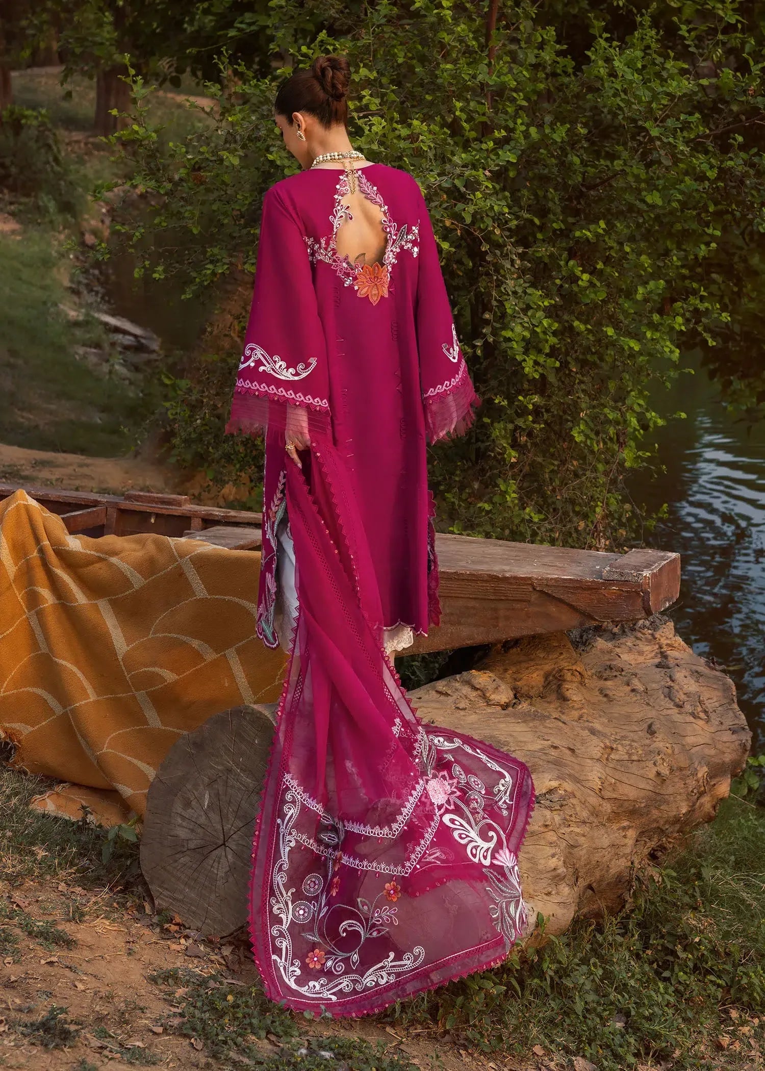 CRIMSON TASAWAR D-03A