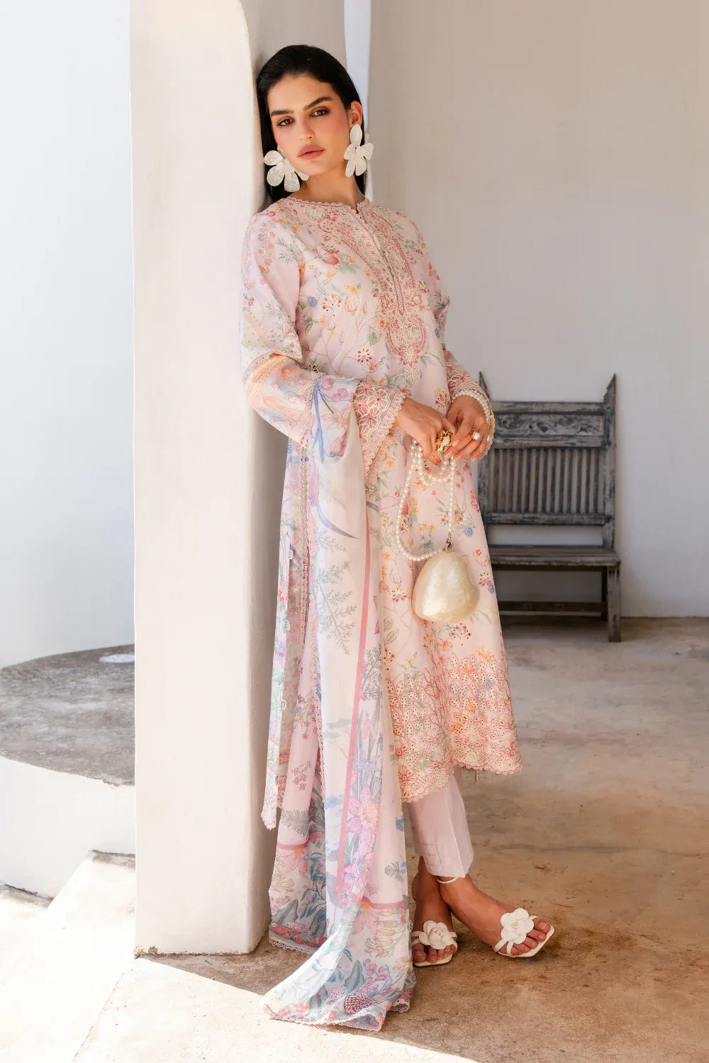 AABYAAN SHEZLIN CHIKANKARI AZ-04