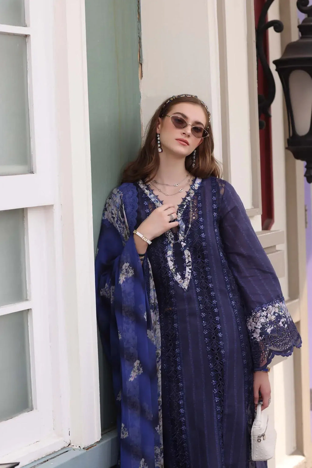 NOOR EID LUXE CHIKANKARI D-07