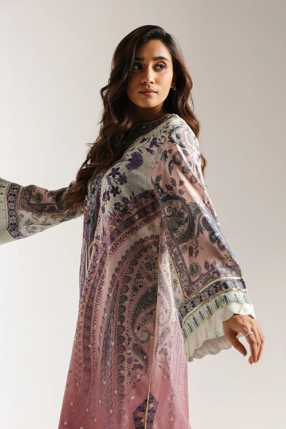 ETHNIC E3504-103-004 1PC