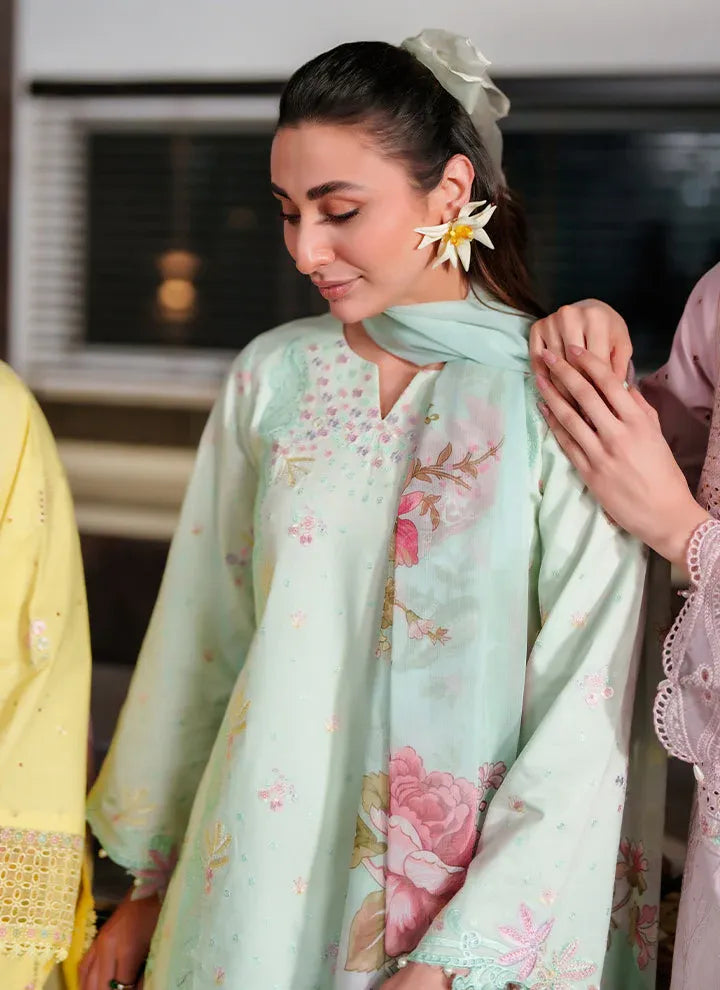 NEESHAY SYMPHONY LUXURY LAWN AIZERE