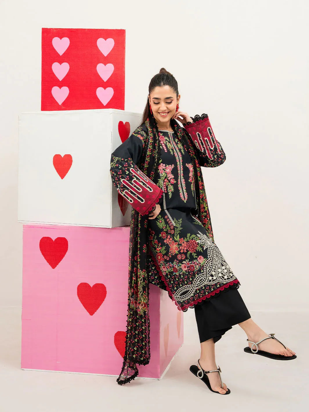 MAHNUR ANAYA LAWN ANA-004