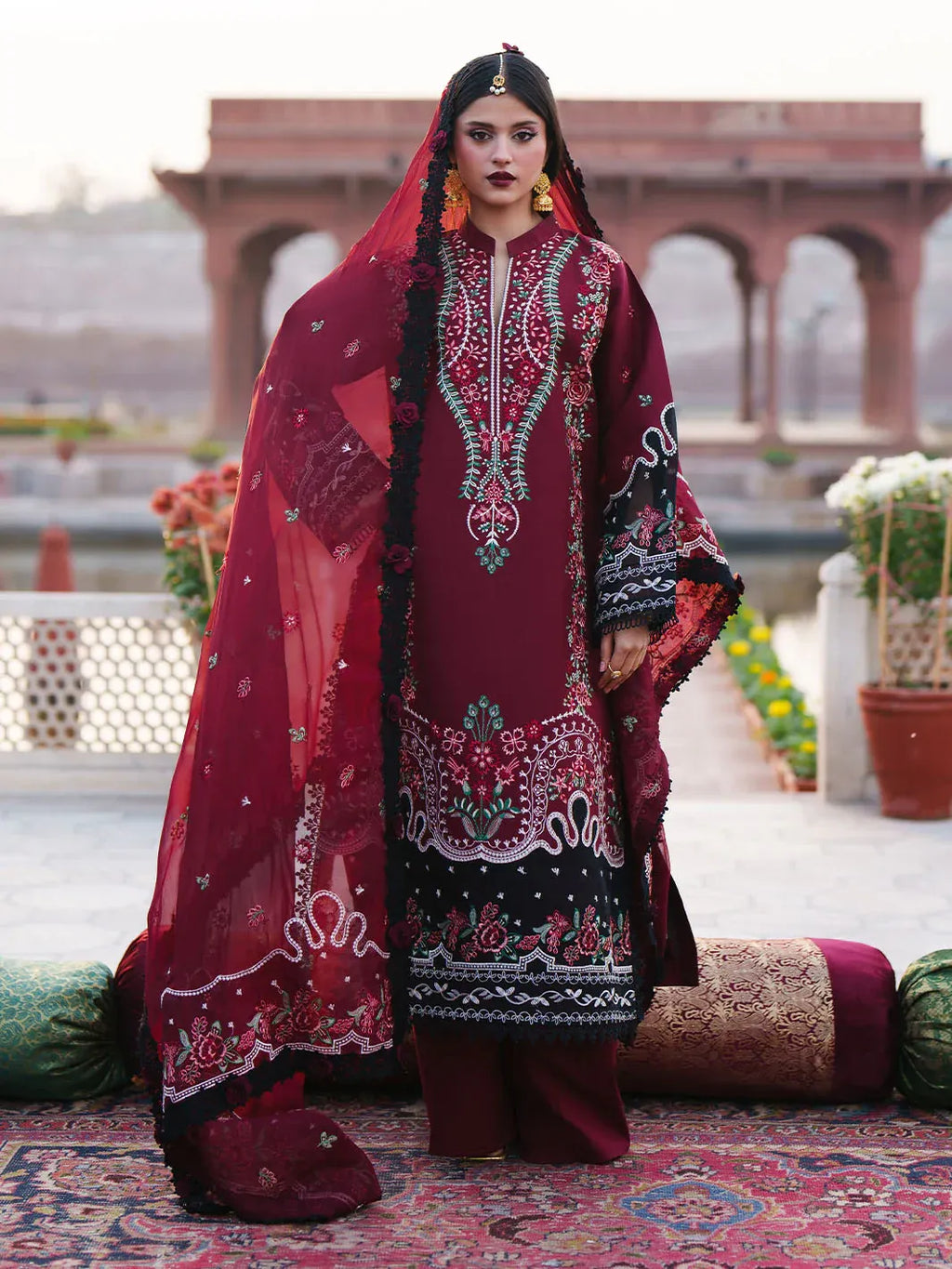 MAHNUR GUL G-005