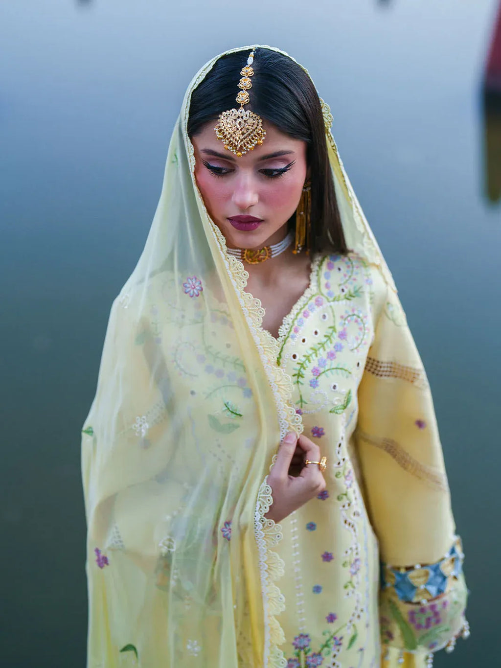 MAHNUR GUL G-014