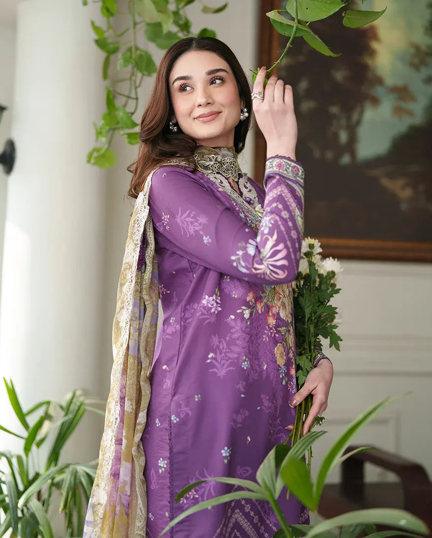 ROHEENAZ WHISPERED FLORALS PETAL LULLABY
