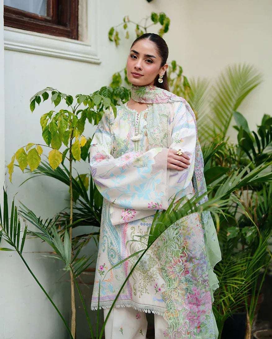 ROHEENAZ WHISPERED FLORALS SOFT BLOOM