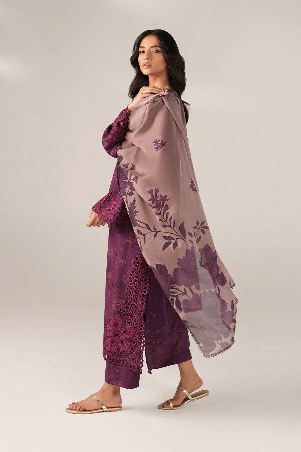 IZNIK SPRING SUMMER SS-08