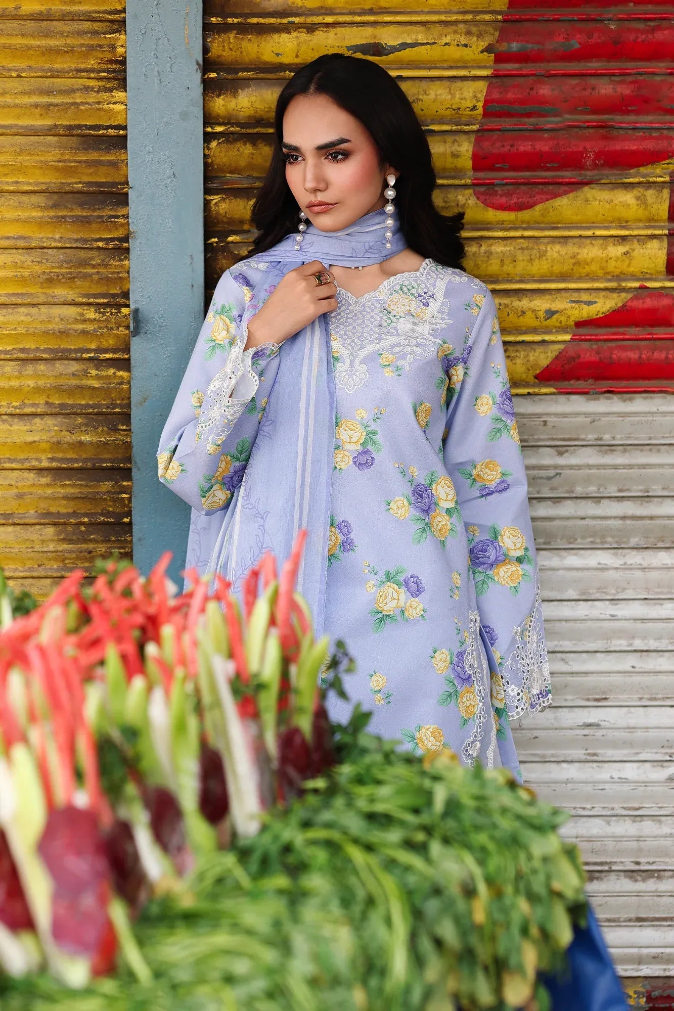 RAJBARI NISSA FLORAL SYMPHONY D-09