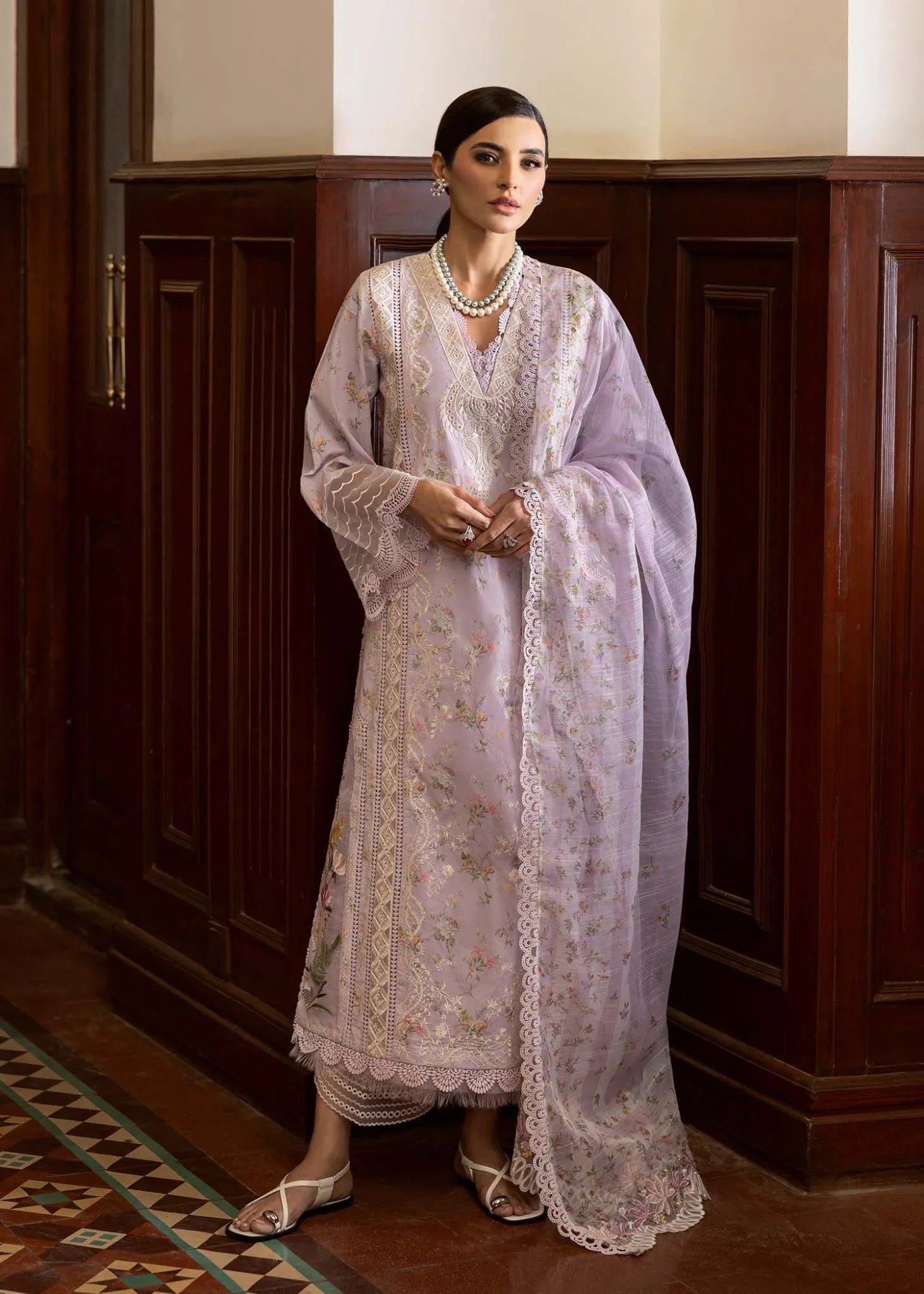 SAIRA SHAKIRA BLOOM D-08A