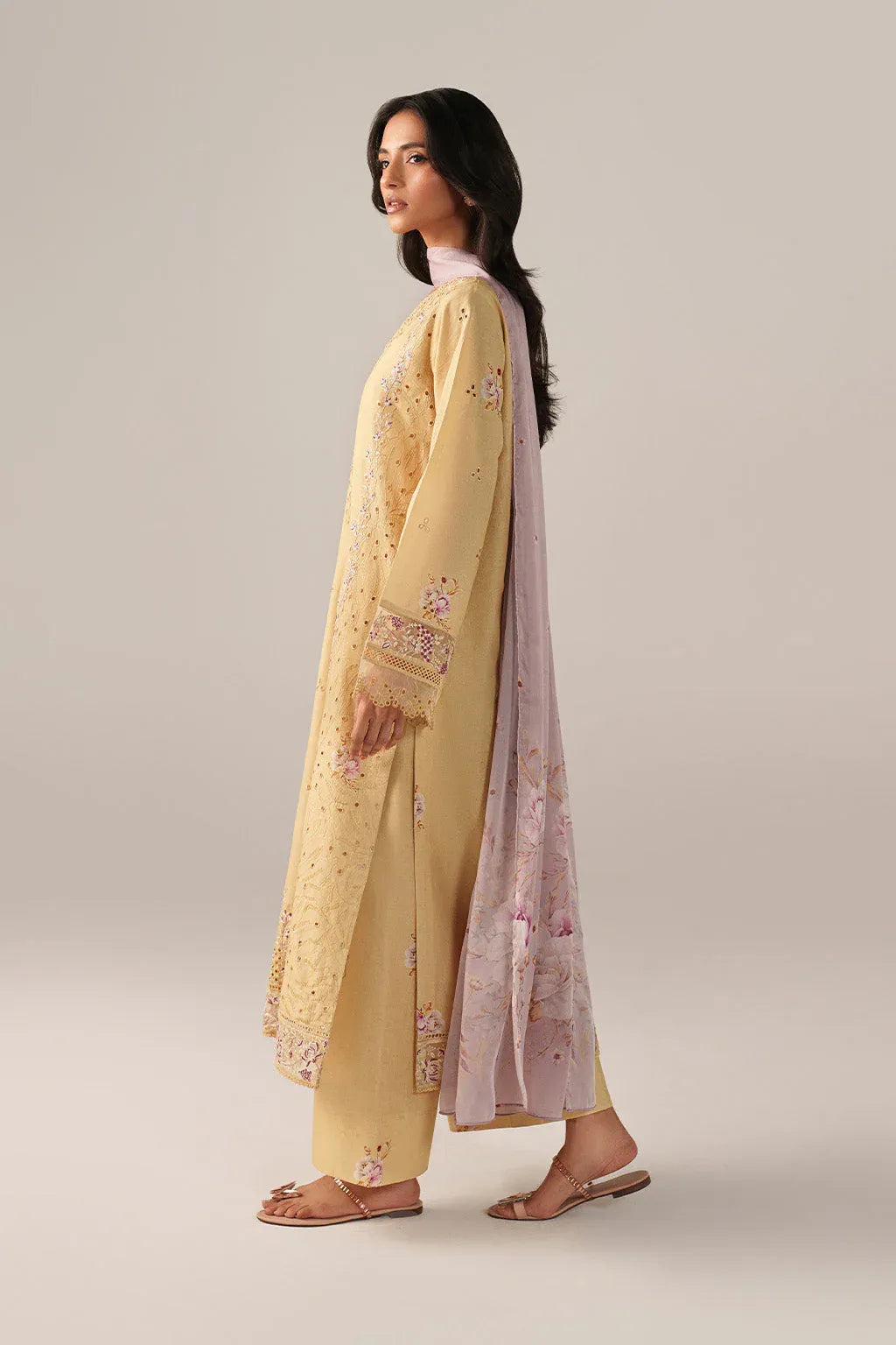 IZNIK SPRING SUMMER SS-11