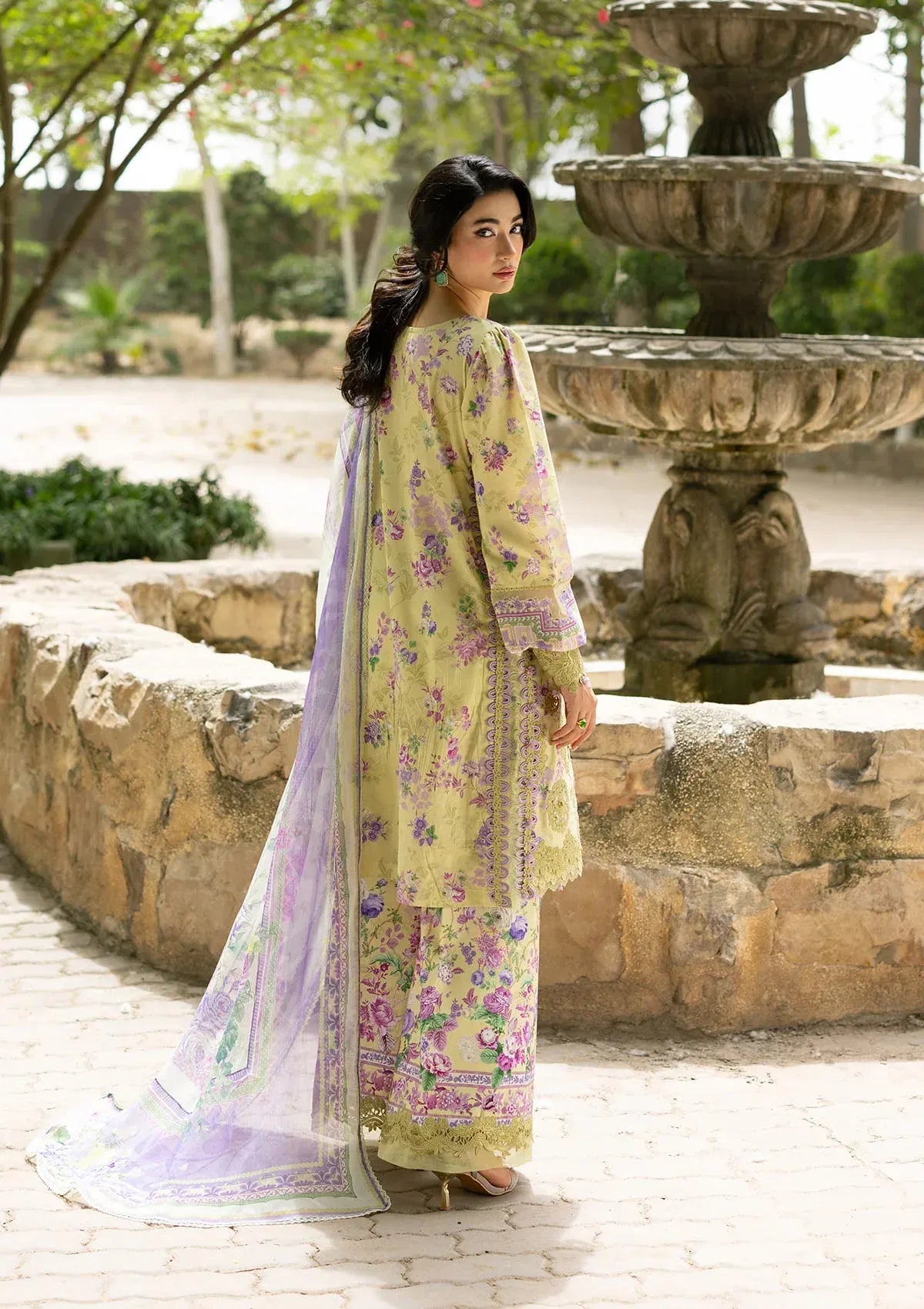 ELAF SIGNATURE EMB LAWN ESG-8A