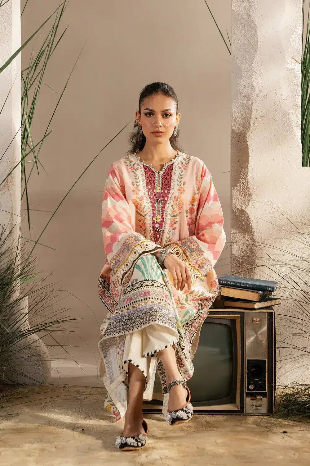 ETHNIC E3240-103-316 2PC