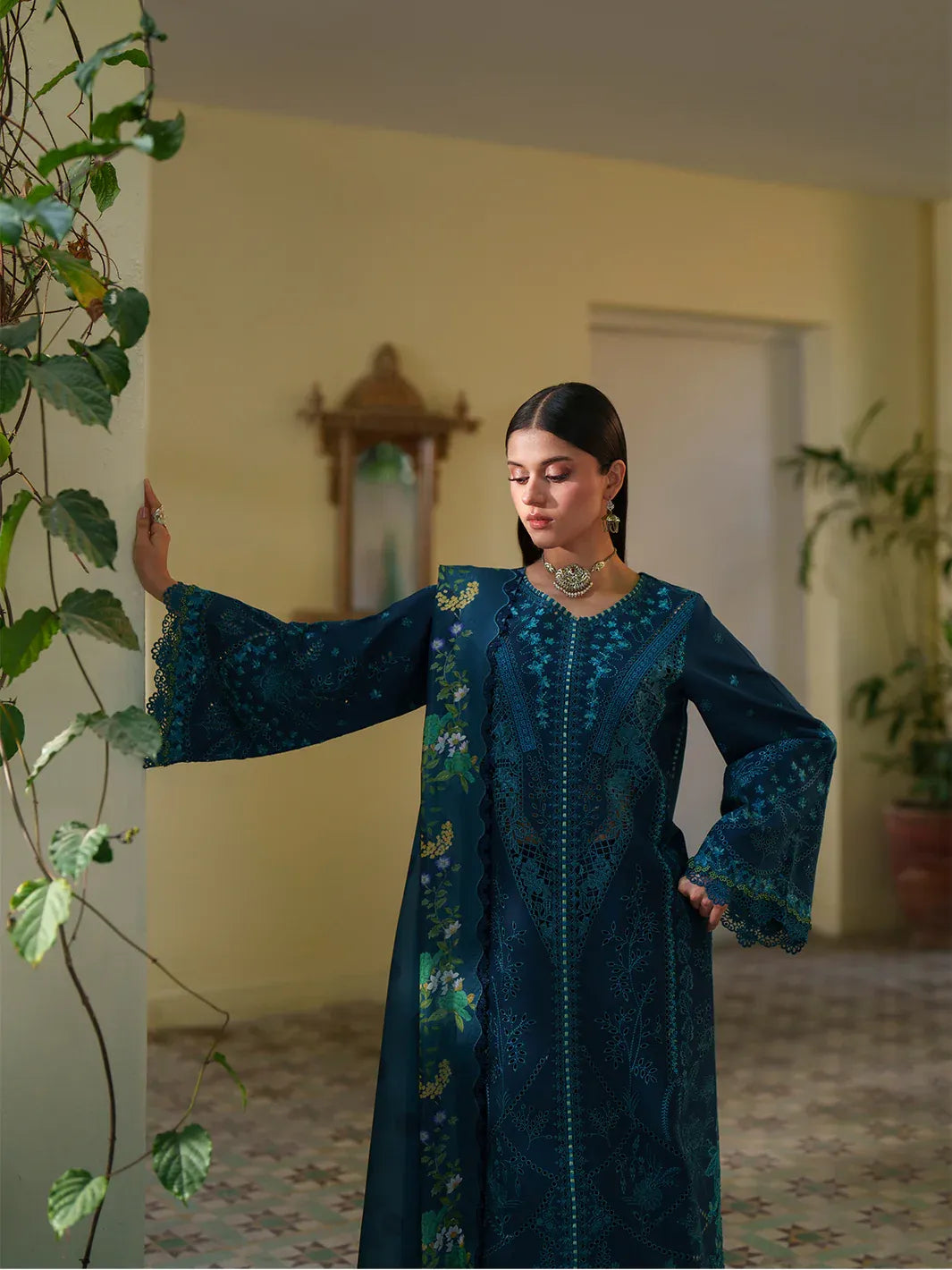 BINILYAS HERITAGE DORE 173A