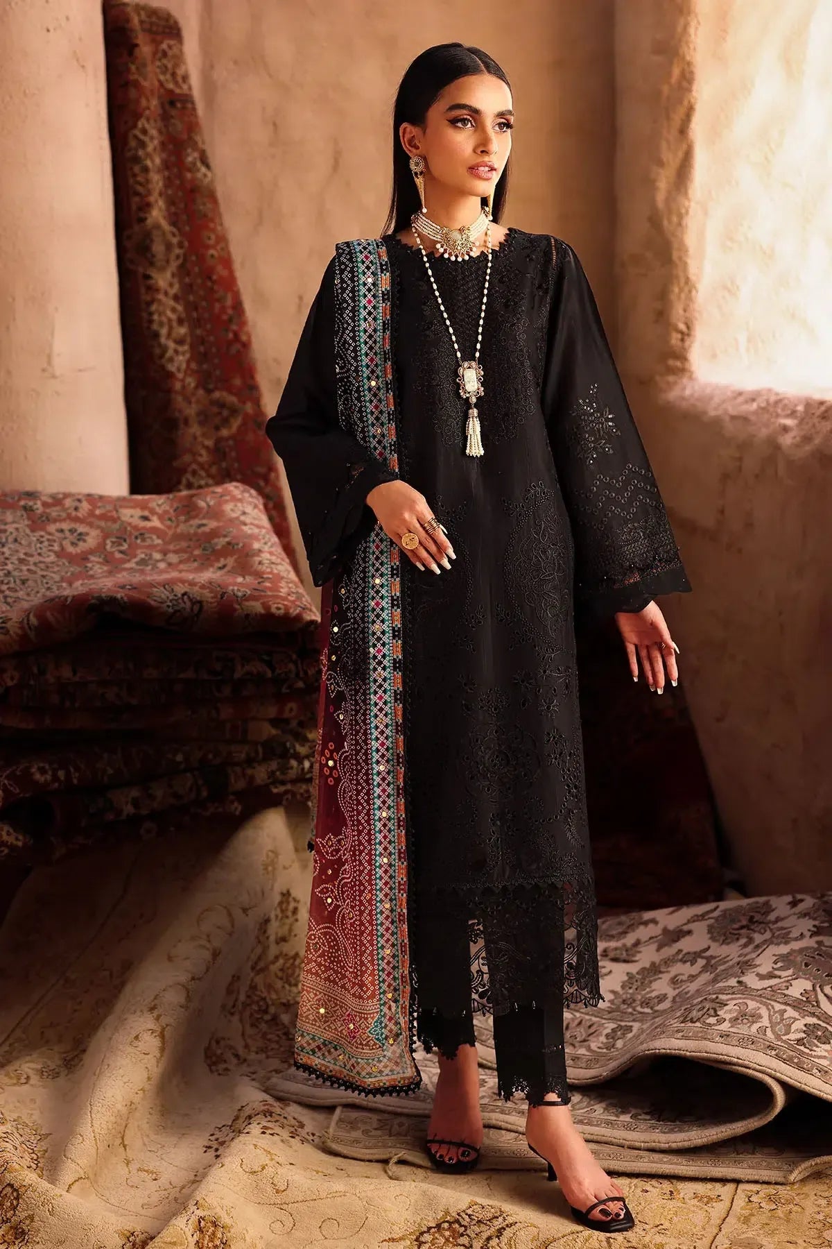 NUREH BAZAAR NE-162